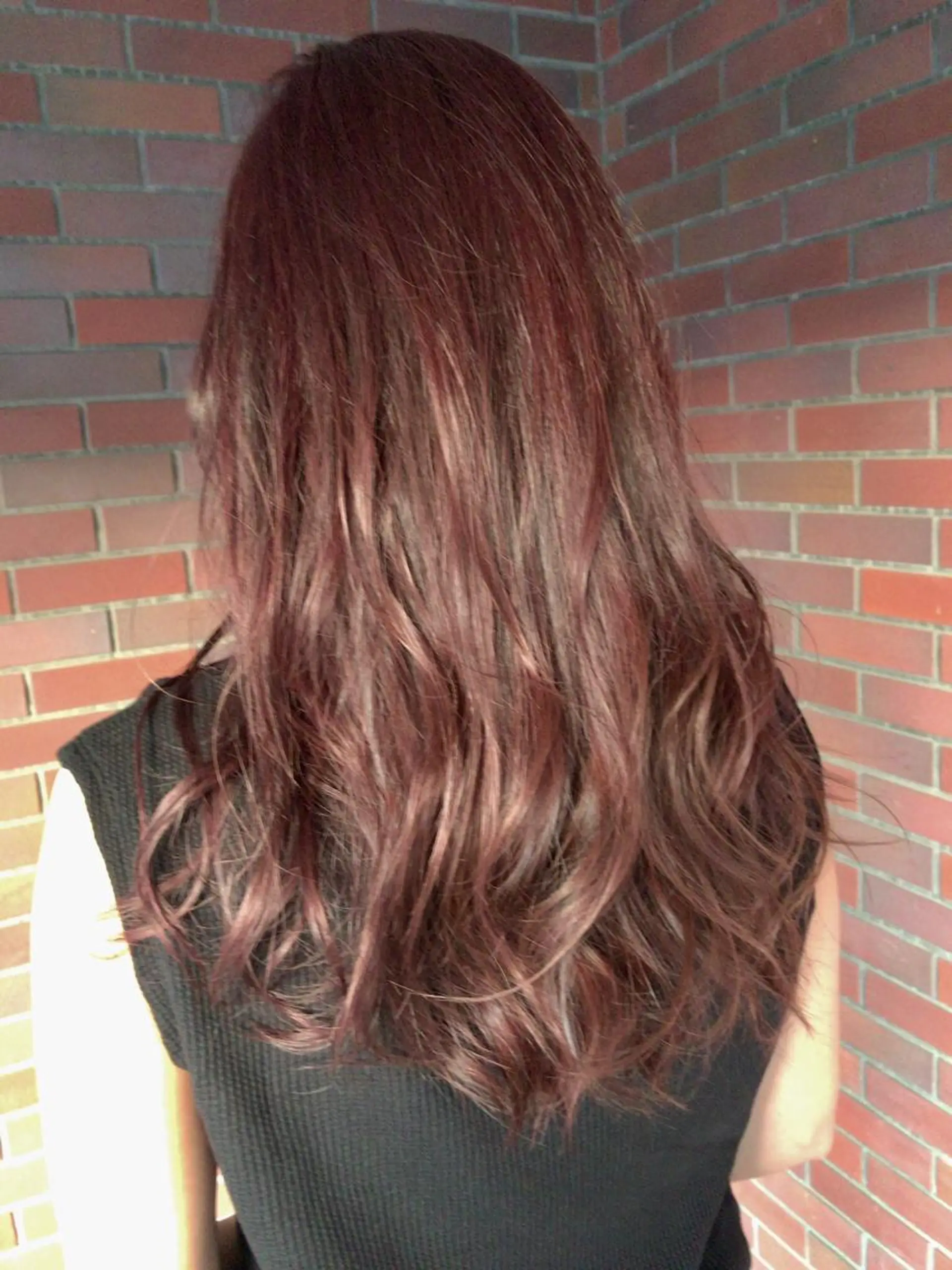 セミロング カラー レイヤーカット匠 イソザキノリユキのヘアスタイル