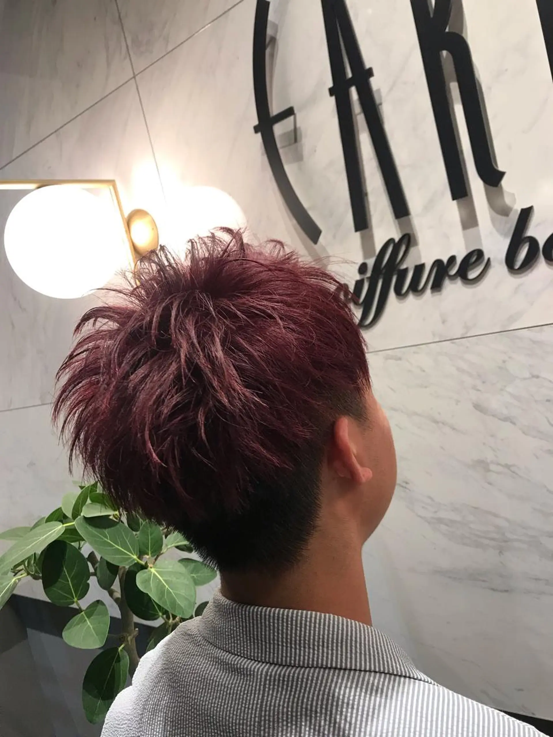 ショート カラー メンズ メンズブリーチ ブリーチ レッドカラー 茂木 結希のヘアスタイル