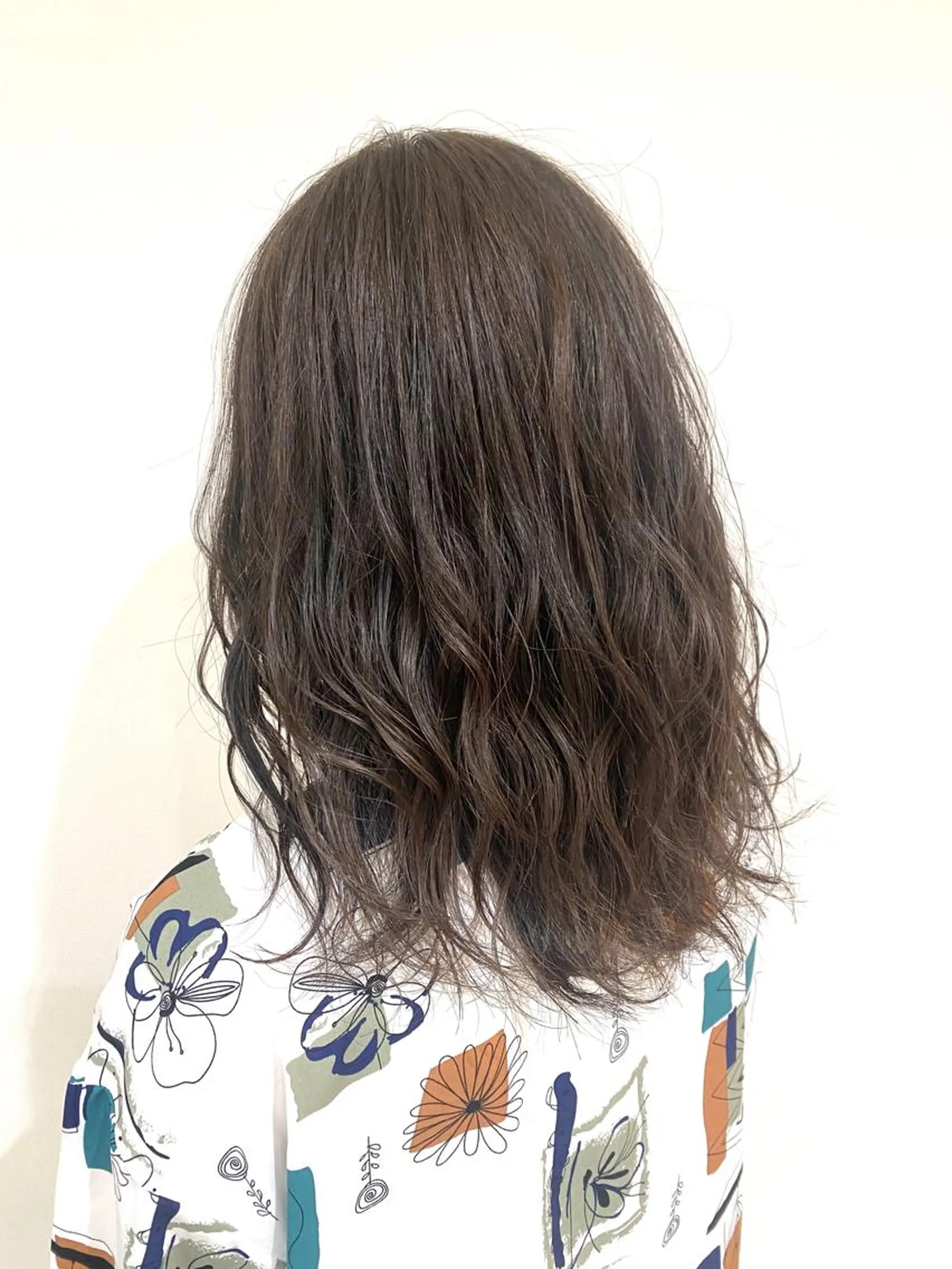 セミロング カット ヘアカラー トリートメント Maison 寺尾拓朗のヘアスタイル