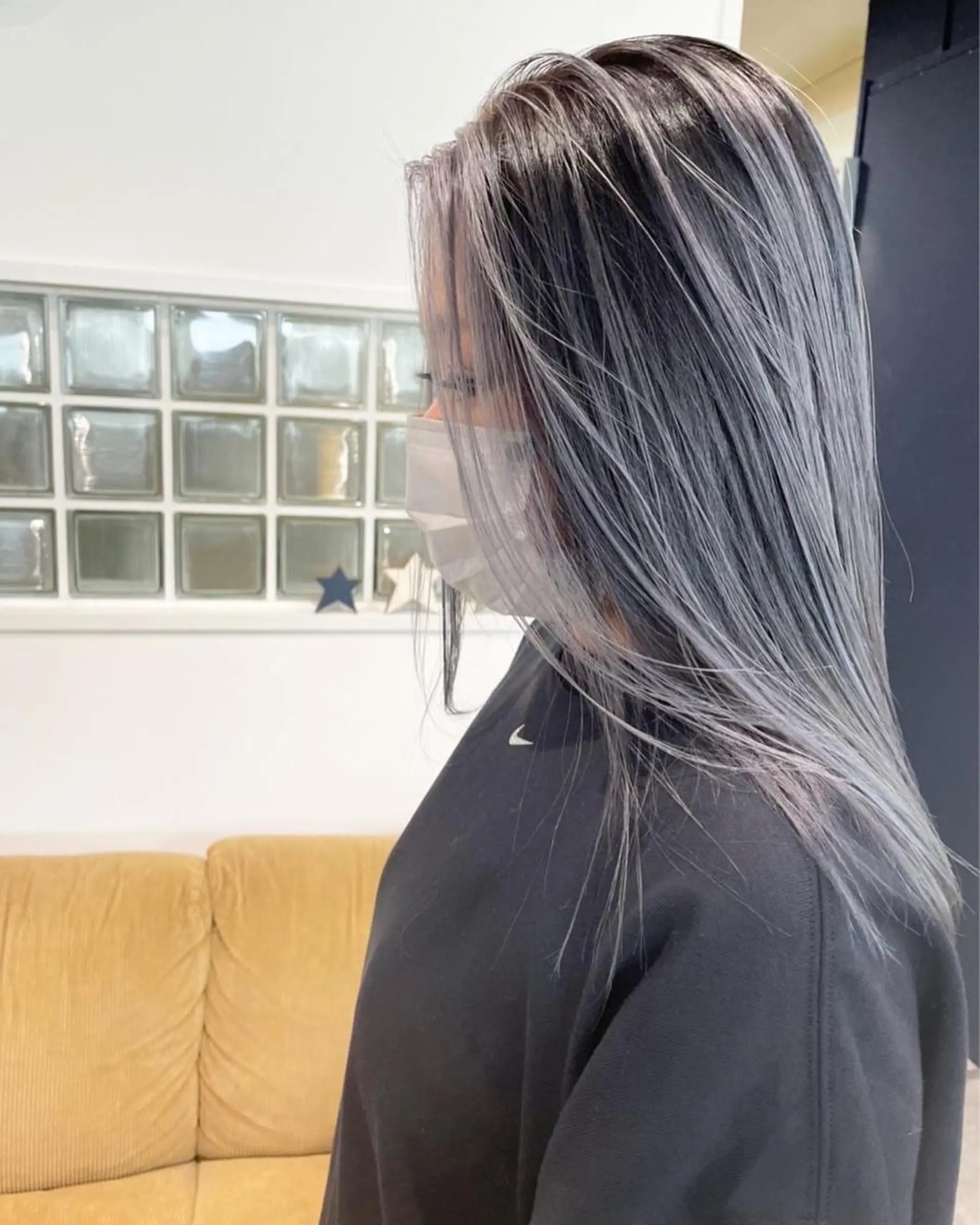 セミロング カラー バレイヤージュ ミストバング  フェイスフレーミング レイヤーカット JIL BLAN 京都所属・RU RIのヘアスタイル