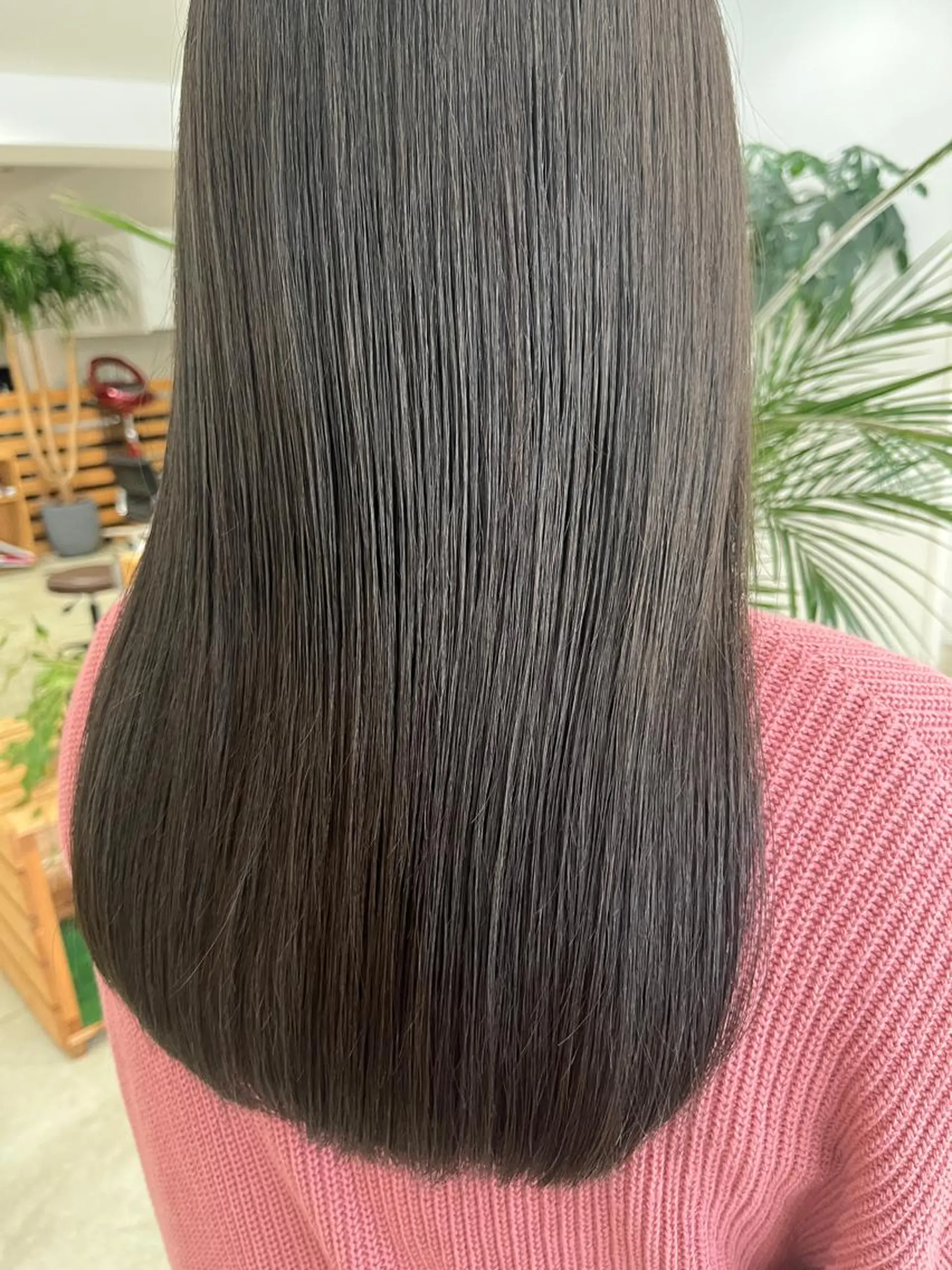 セミロング 髪質改善 カット トリートメント hoNua. 栄/透明感カラーのヘアスタイル