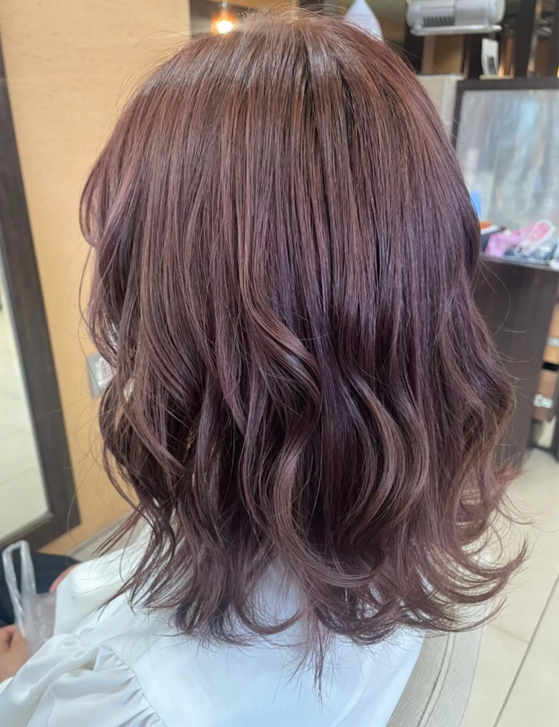 ミディアム パーマ 透明感カラー✨艶髪 制作🌱山根あゆみのヘアスタイル