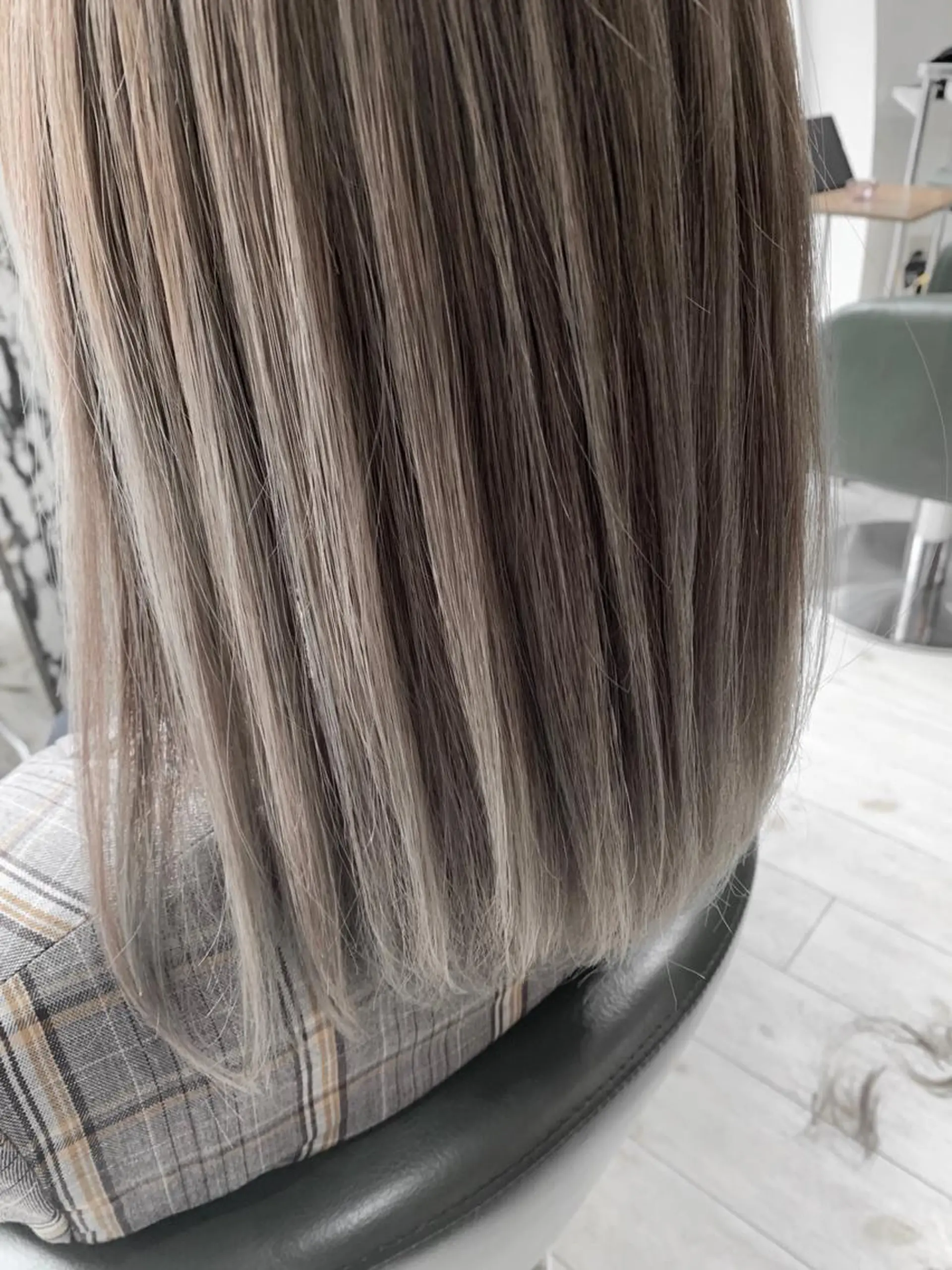 ミディアム ヘアカラー トリートメント Orque 伊藤丈晴のヘアスタイル