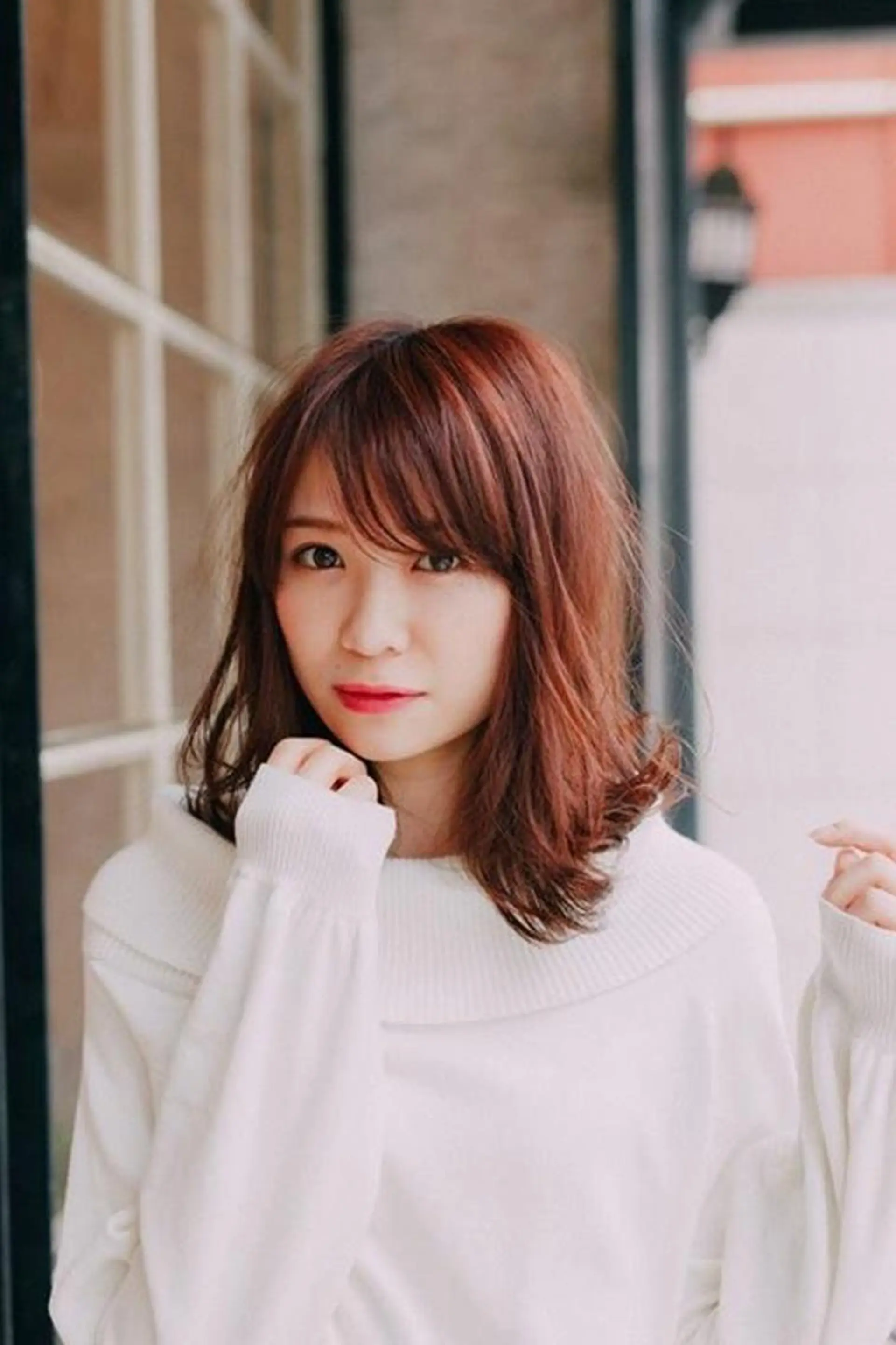 ミディアム ミディアムパーマ 外ハネヘア 舘野 太嘉宏のヘアスタイル