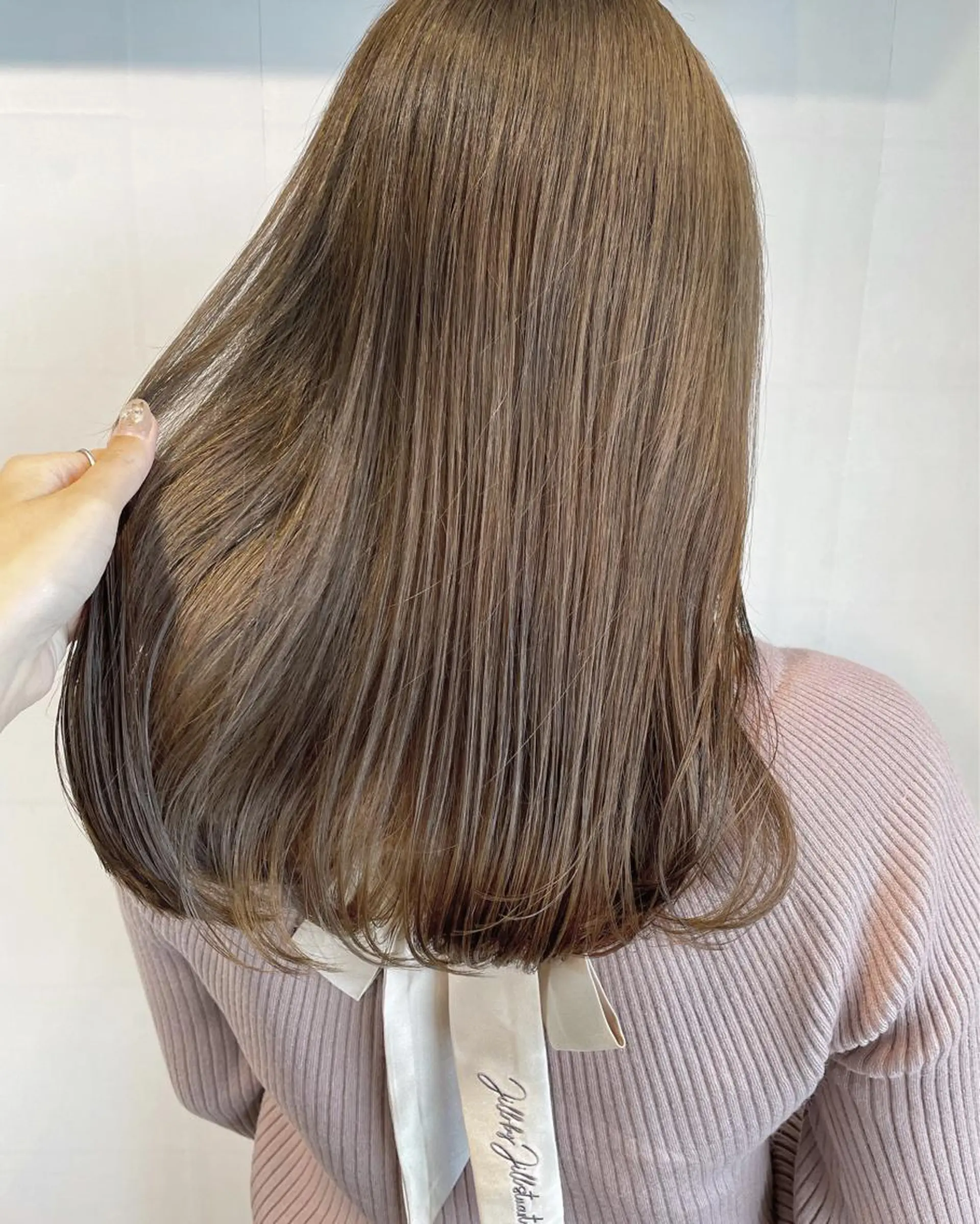 セミロング カラー ヘアアレンジ カット ヘアカラー トリートメント 徳永 実沙のヘアスタイル