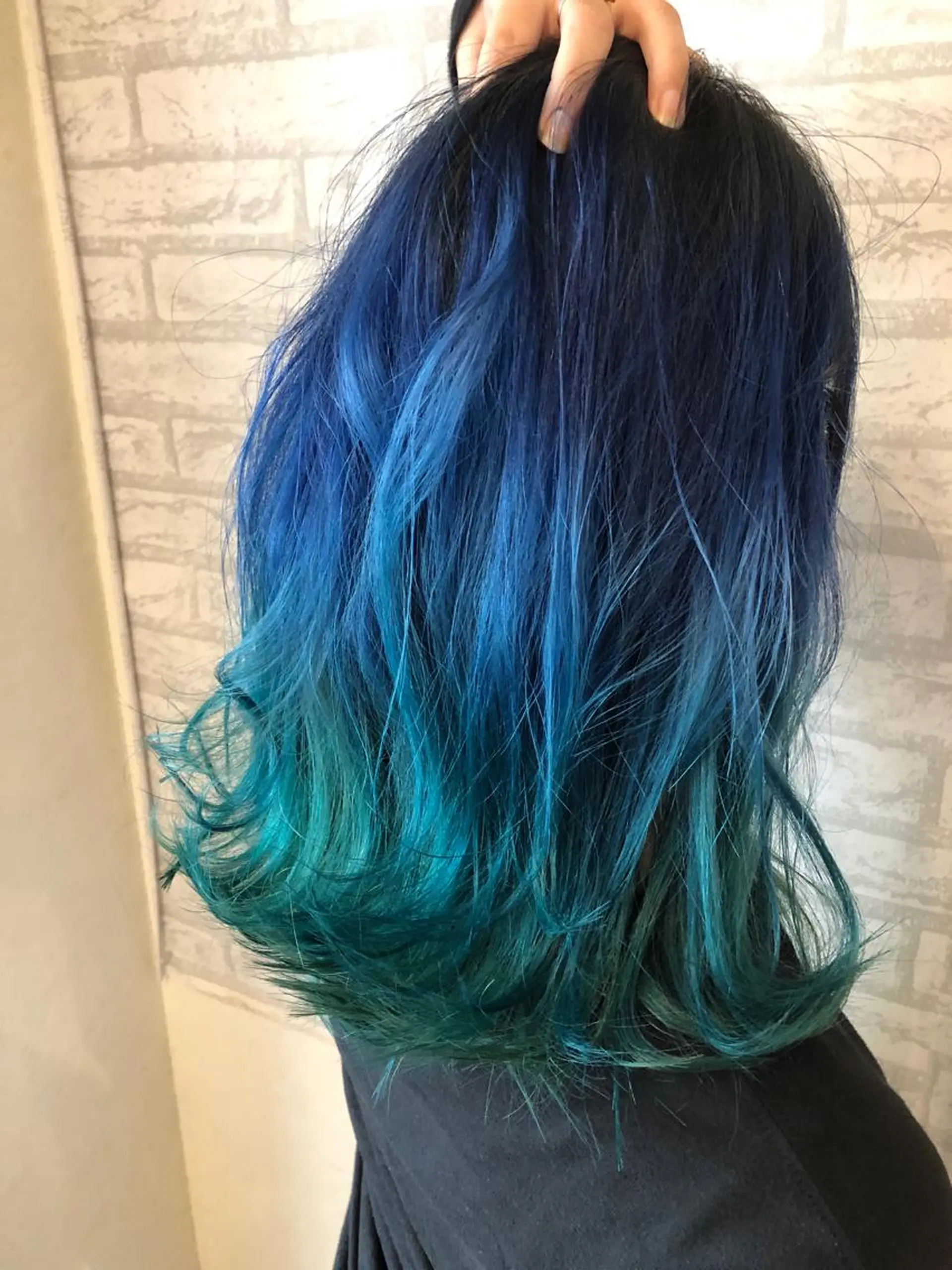 ミディアム カラー ブルーカラー カット ヘアカラー トリートメント JIL BLAN 京都のヘアスタイル