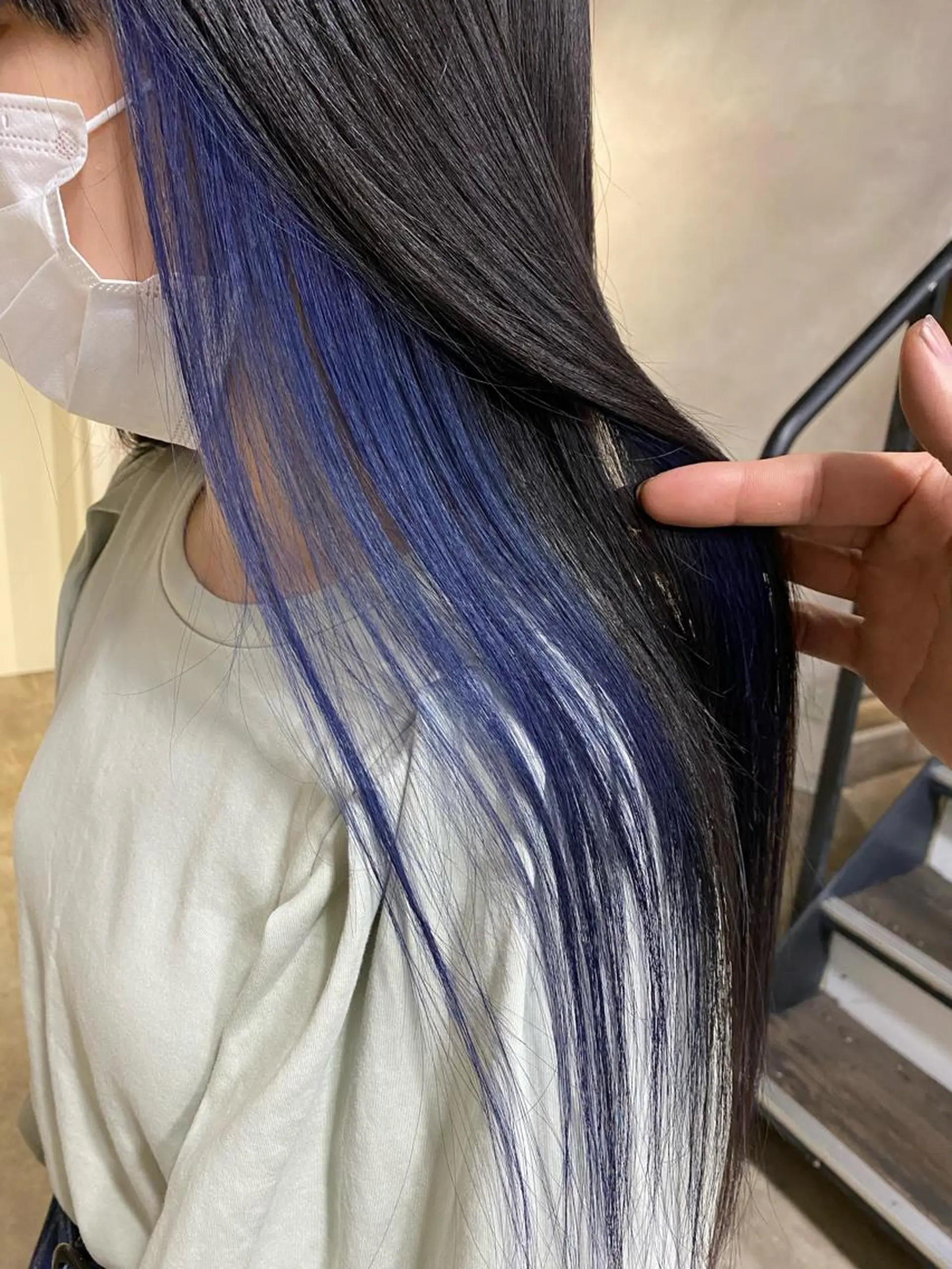 ロング カラー ブリーチ ブルーカラー インナーカラー ヘアカラー ALLY（アリー）所属・ミニモお気に入り数 No.1宍戸雄弥のヘアスタイル