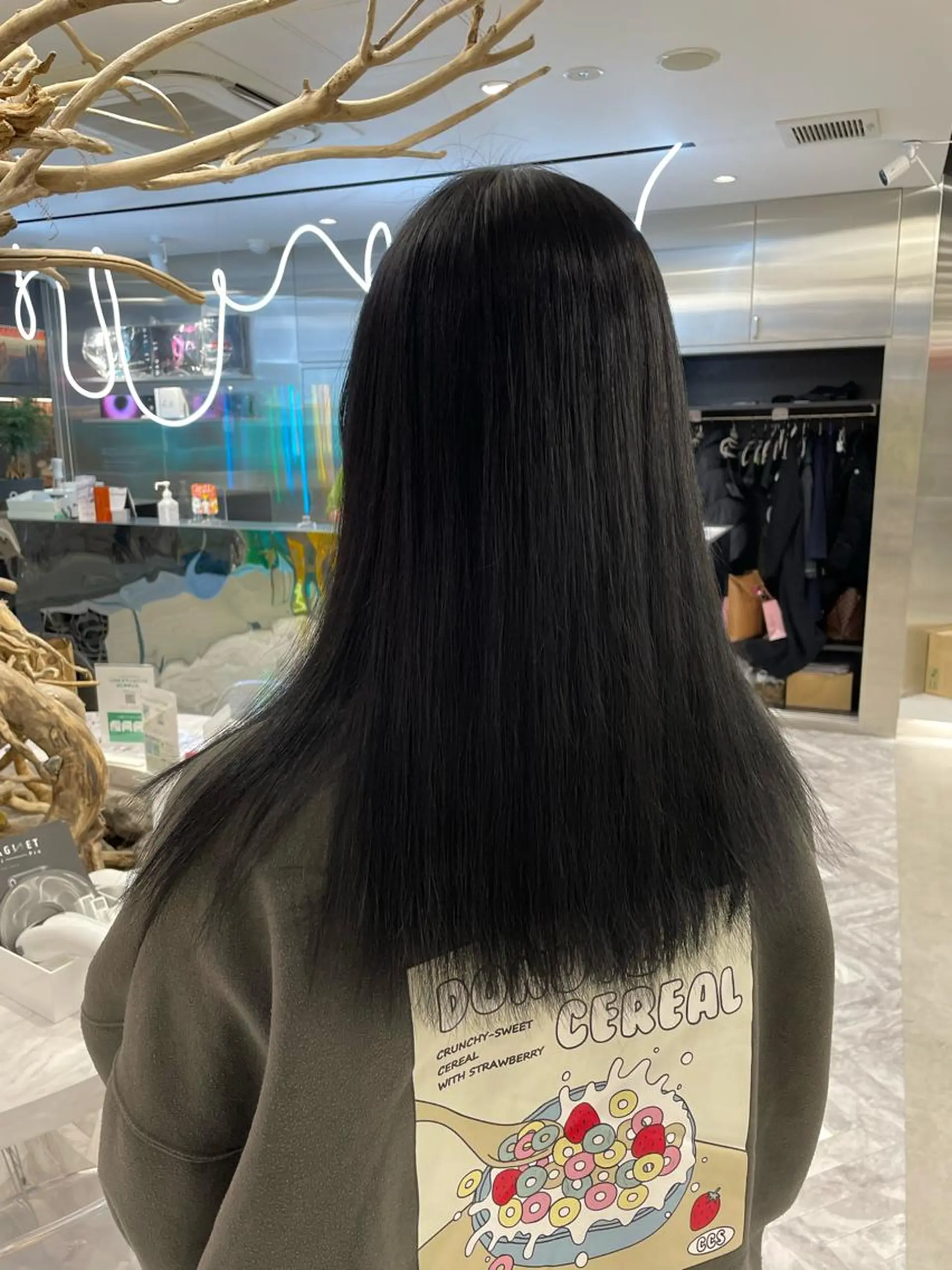 セミロング カラー ヘアカラー 🧁はるひ/ ZEST八王子🟡のヘアスタイル