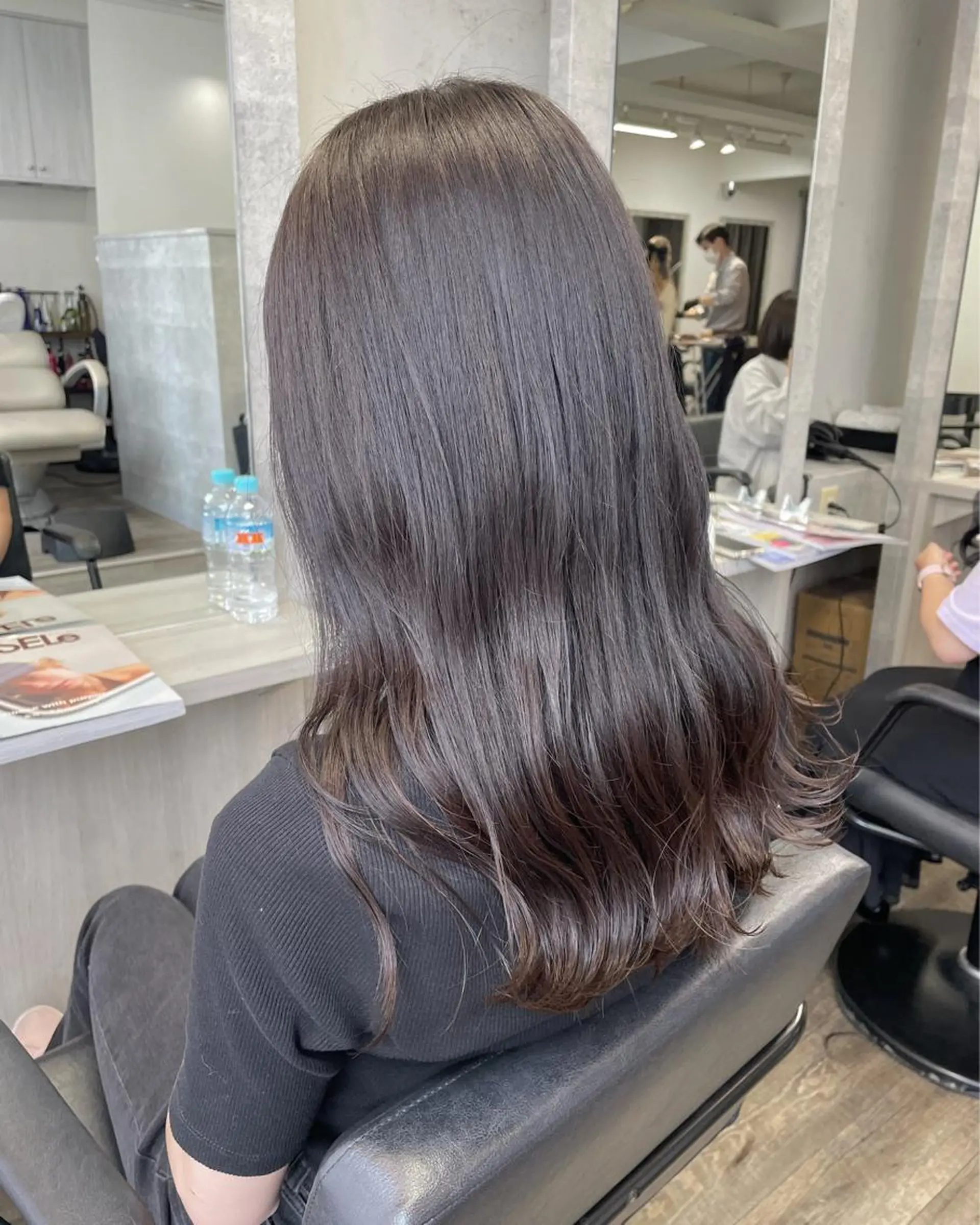 ロング カラー アディクシーカラー 門野 優羽のヘアスタイル