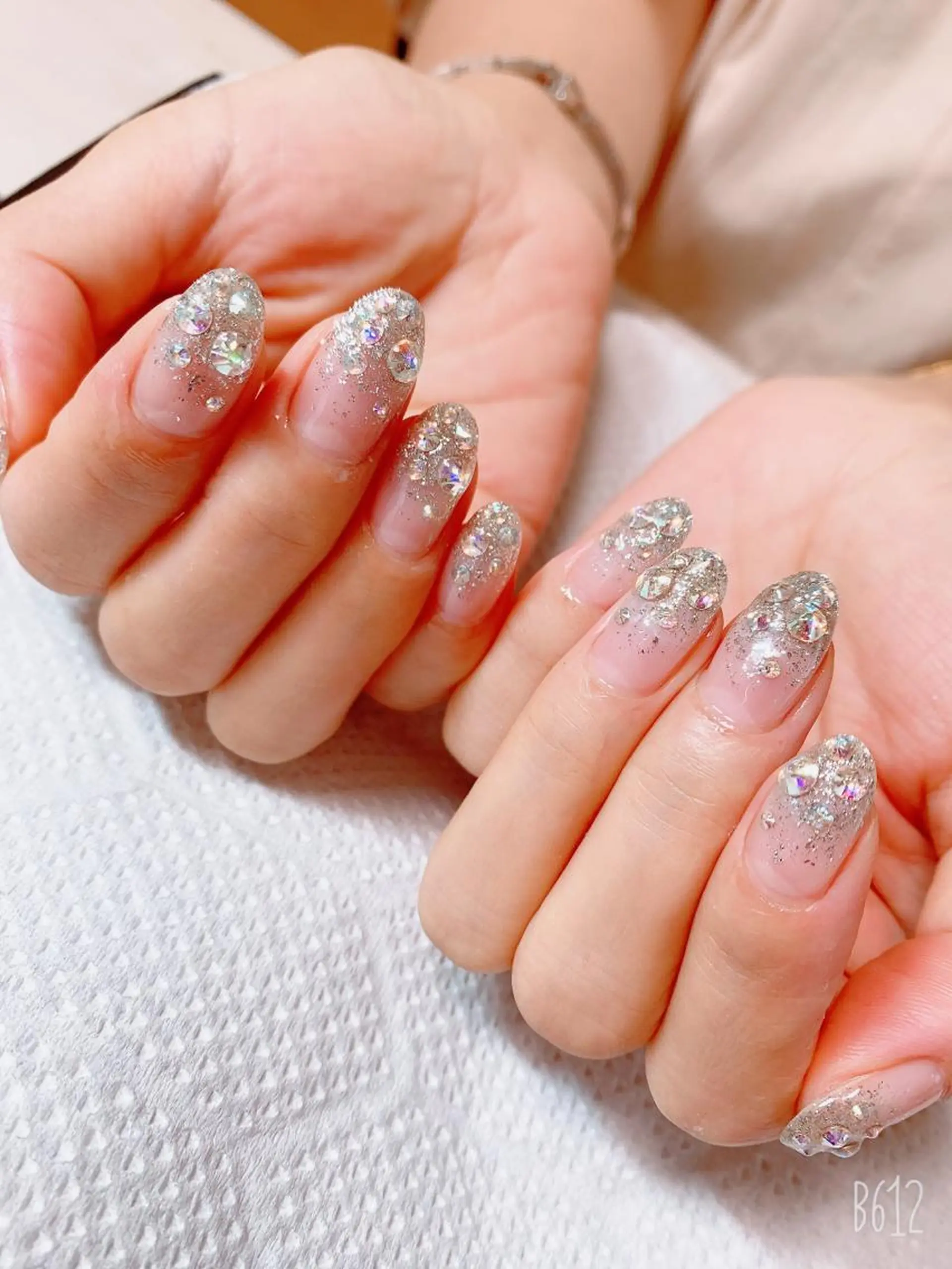 ネイル Cutil Nailsalon所属・Cutil. Nail🌈のネイルデザイン