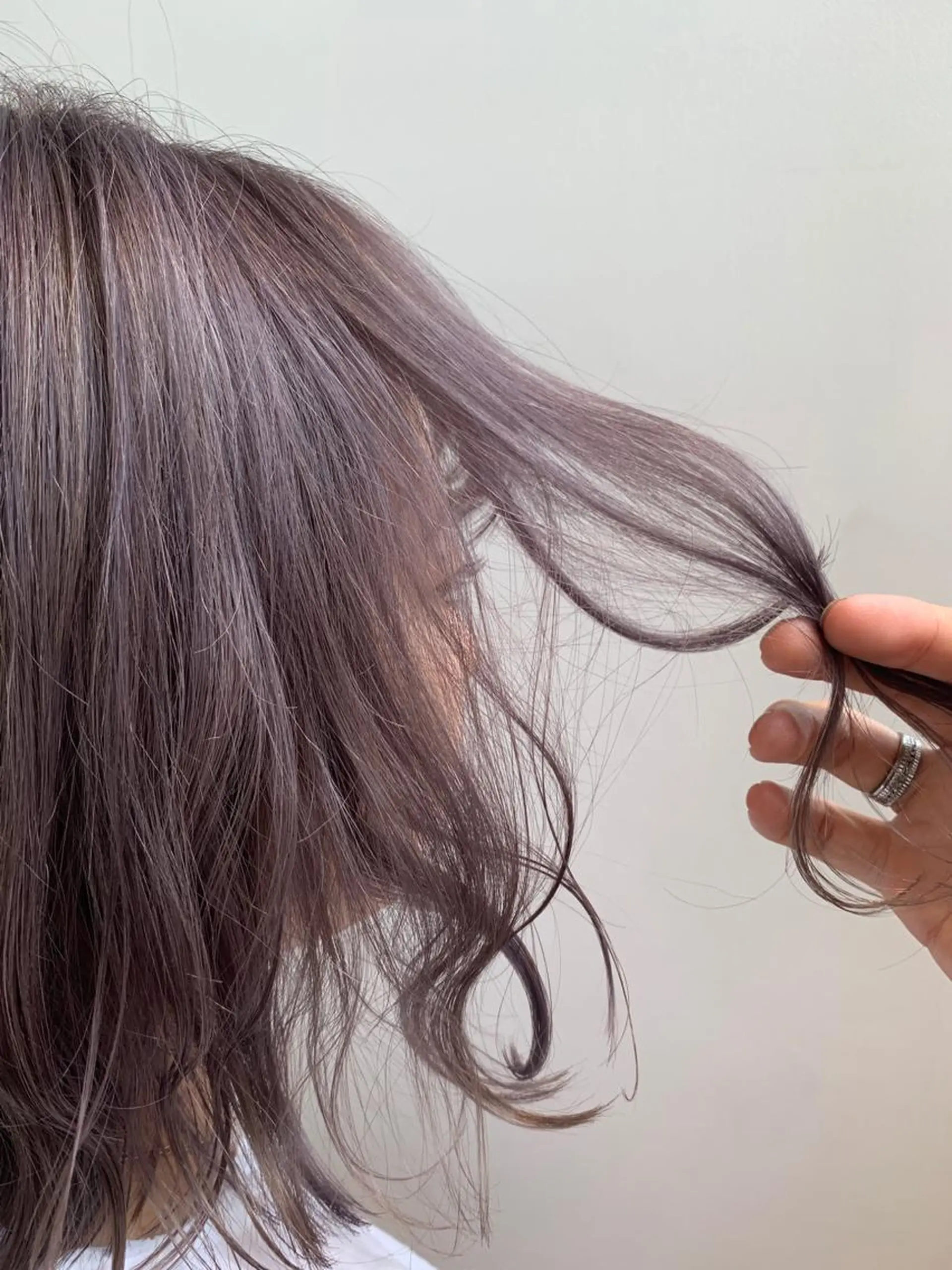 ミディアム カラー ブリーチ ケアブリーチ ラベンダーカラー トリートメント カット ヘアカラー トリートメント Le'a渋谷所属・インナーエクステ渋谷 🦋KAJIのヘアスタイル