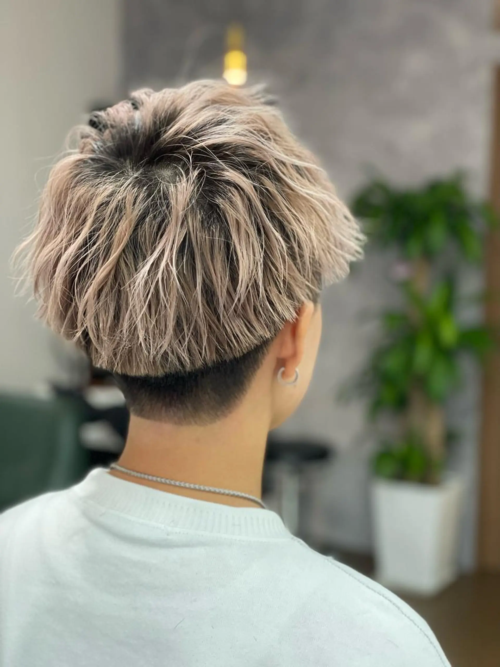 ショート カラー ブリーチ Snaly カラー特化ページのヘアスタイル