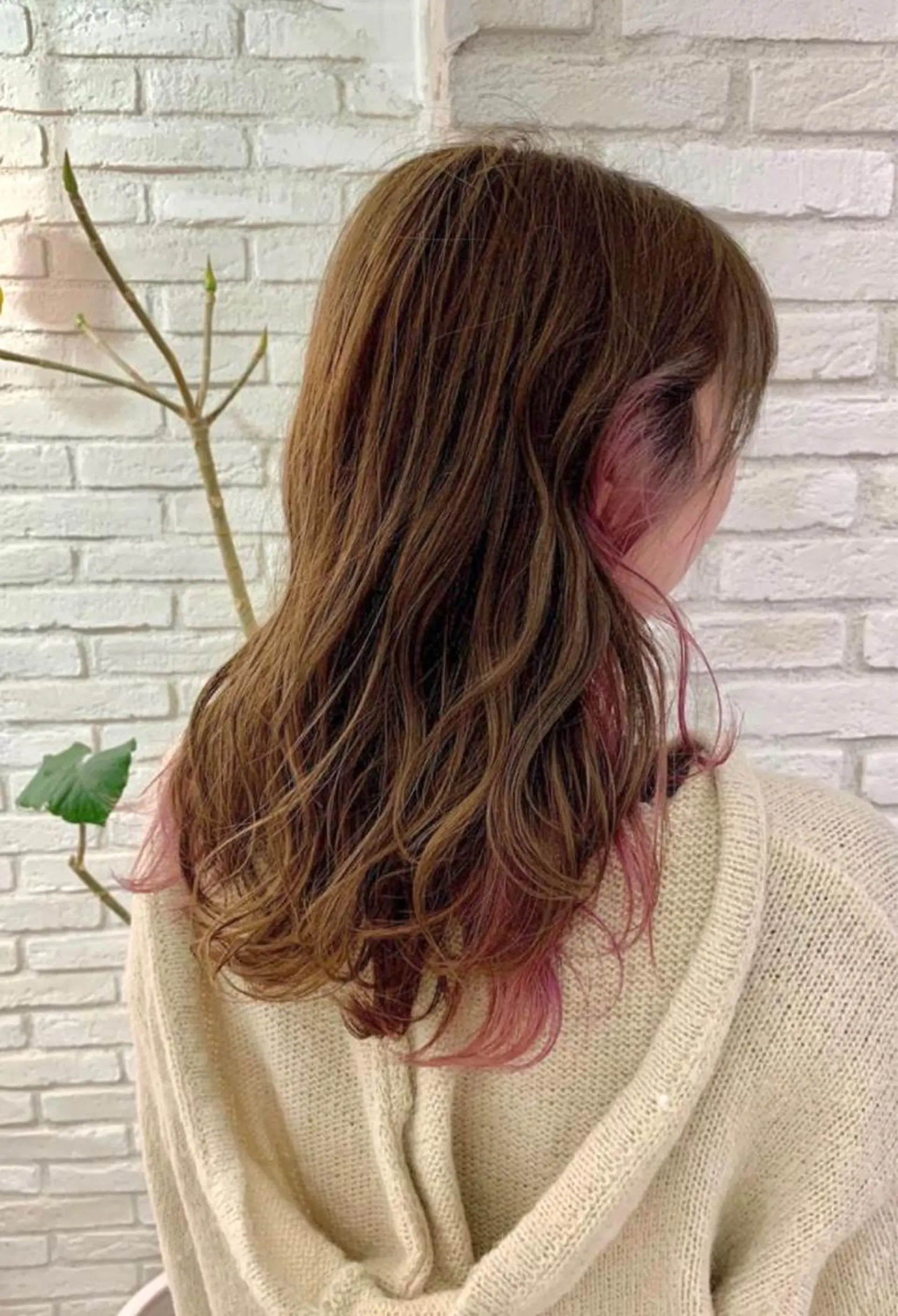 ロング カラー パーマ ヘアアレンジ キッズ マツエク・マツパ ヘアカラー トリートメント レイヤー＆カラー 人気美容師倉崎涼のヘアスタイル