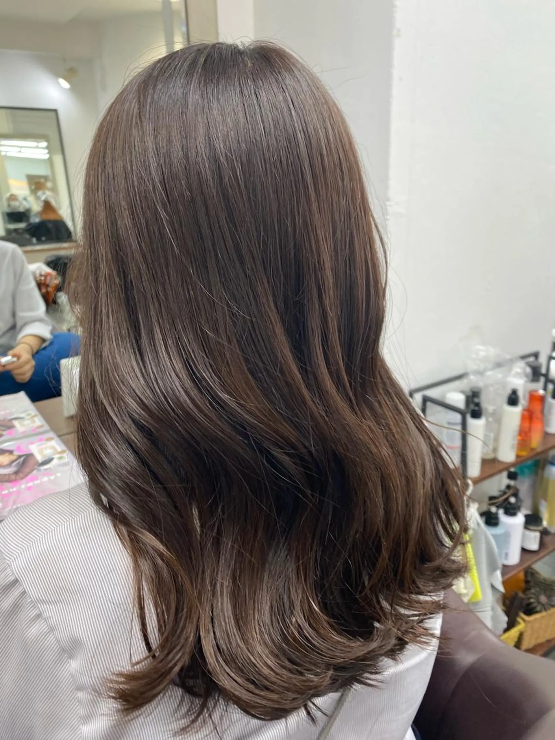 ロング ヘアカラー 月野涼風 /レイヤーカットのヘアスタイル
