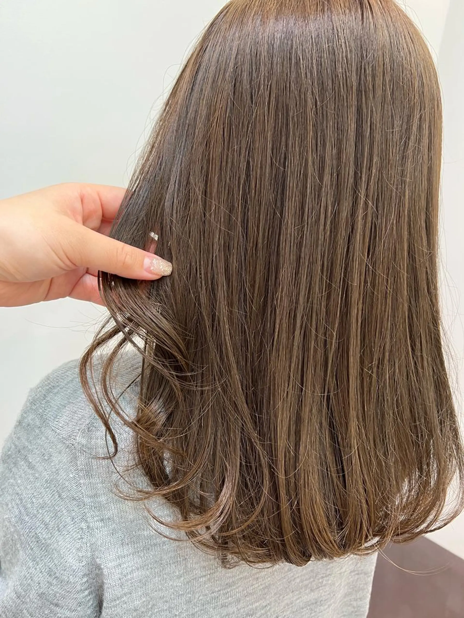 セミロング カラー 透明感カラー オレンジ ヘアカラー トリートメント 新宿color🐝 AYAKA🌈💖のヘアスタイル