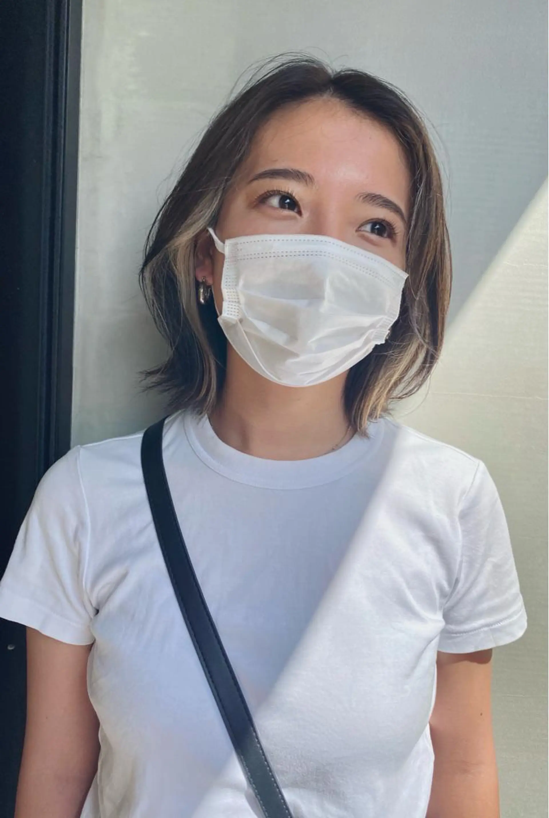 ショート カラー ミストバング ブリーチ  フェイスフレーミング グレージュ 板谷みさき /艶ボブ/藤沢美容室のヘアスタイル