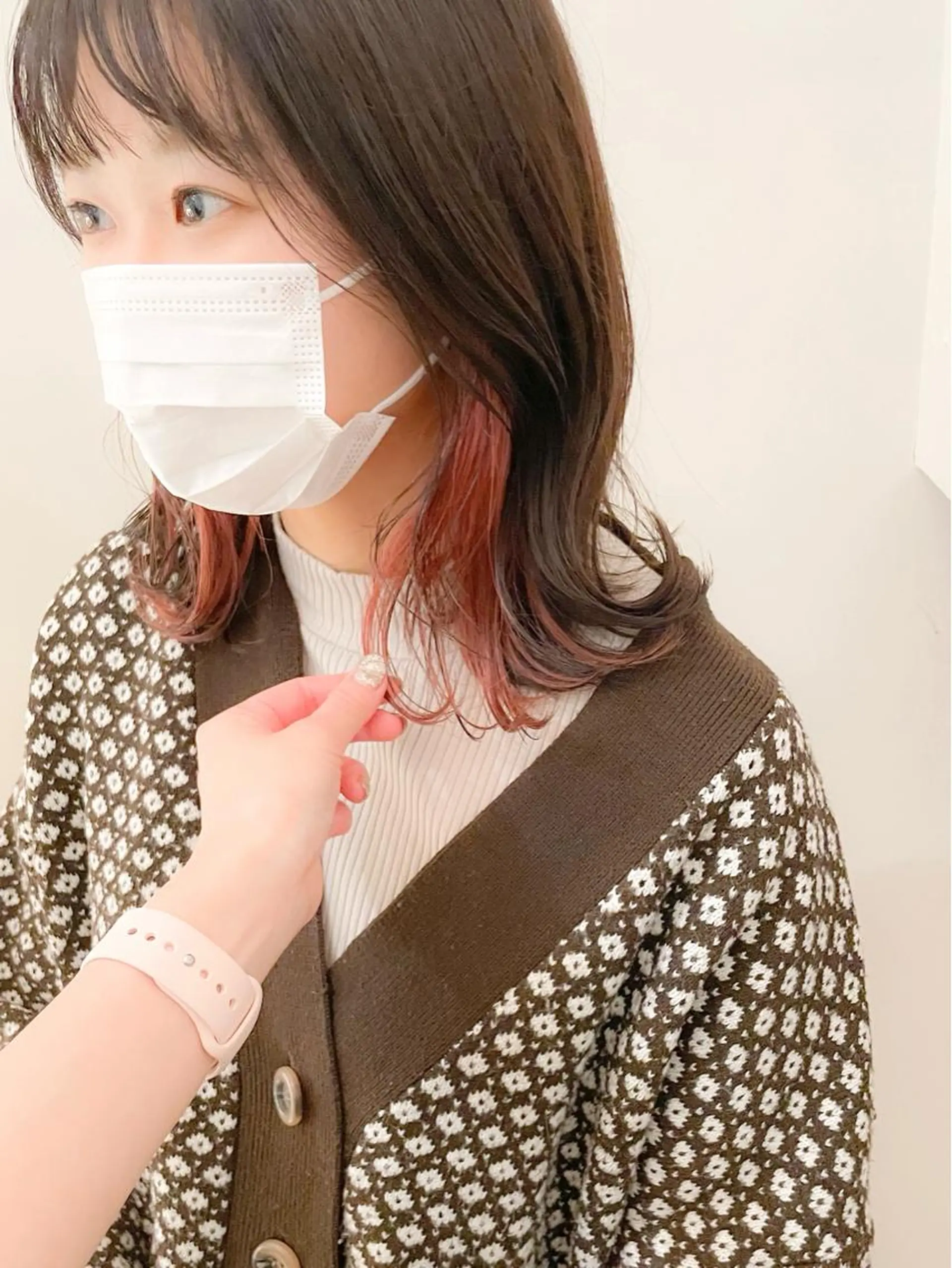 ミディアム カラー ベージュカラー インナーカラー ピンクカラー ピンクベージュ ヘアカラー ✨カラー支持No.1 🧸ワキ カナコ🧸のヘアスタイル