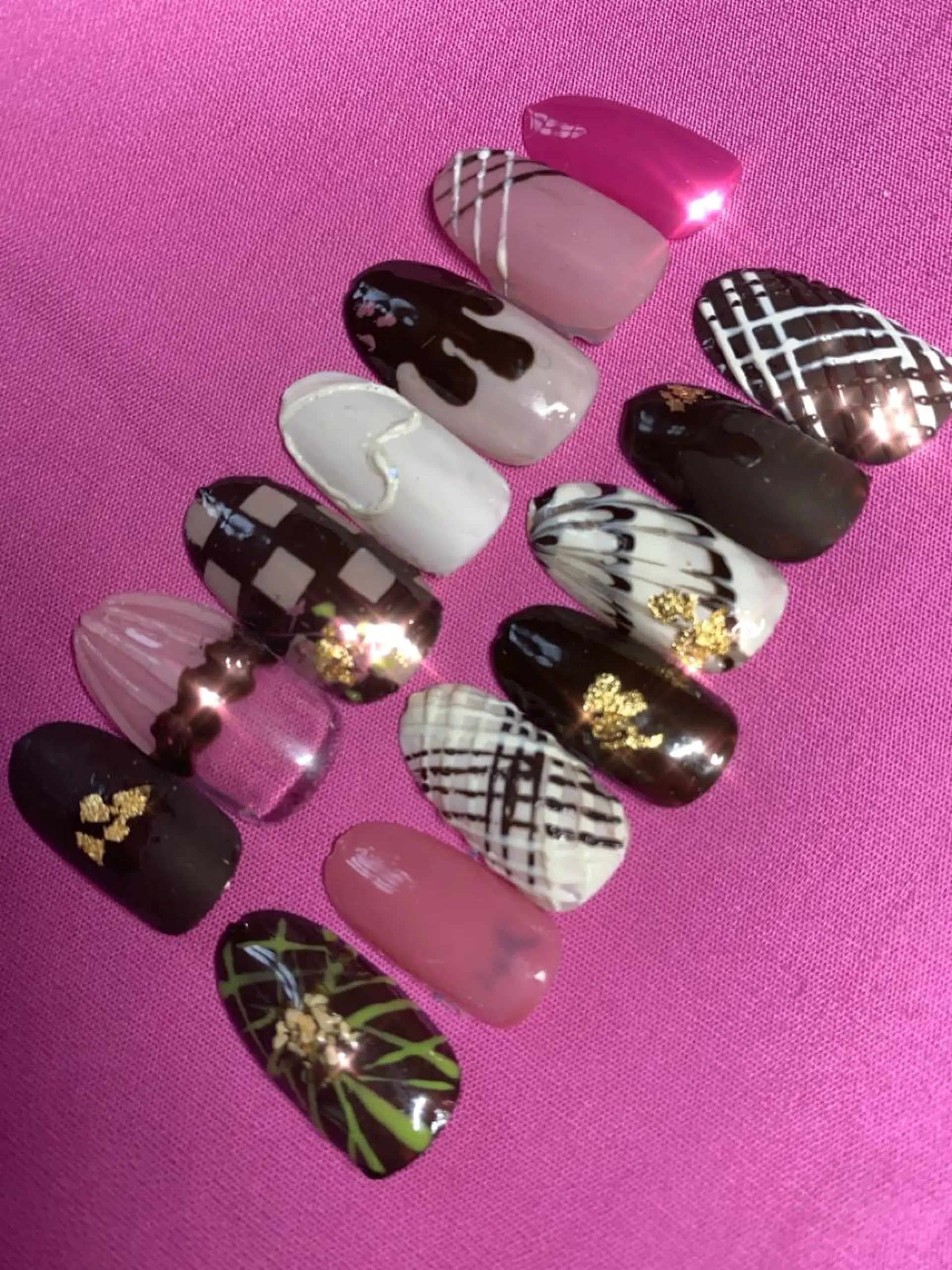 ネイル バレンタイン ネイリスト♡ AYAKOのネイルデザイン