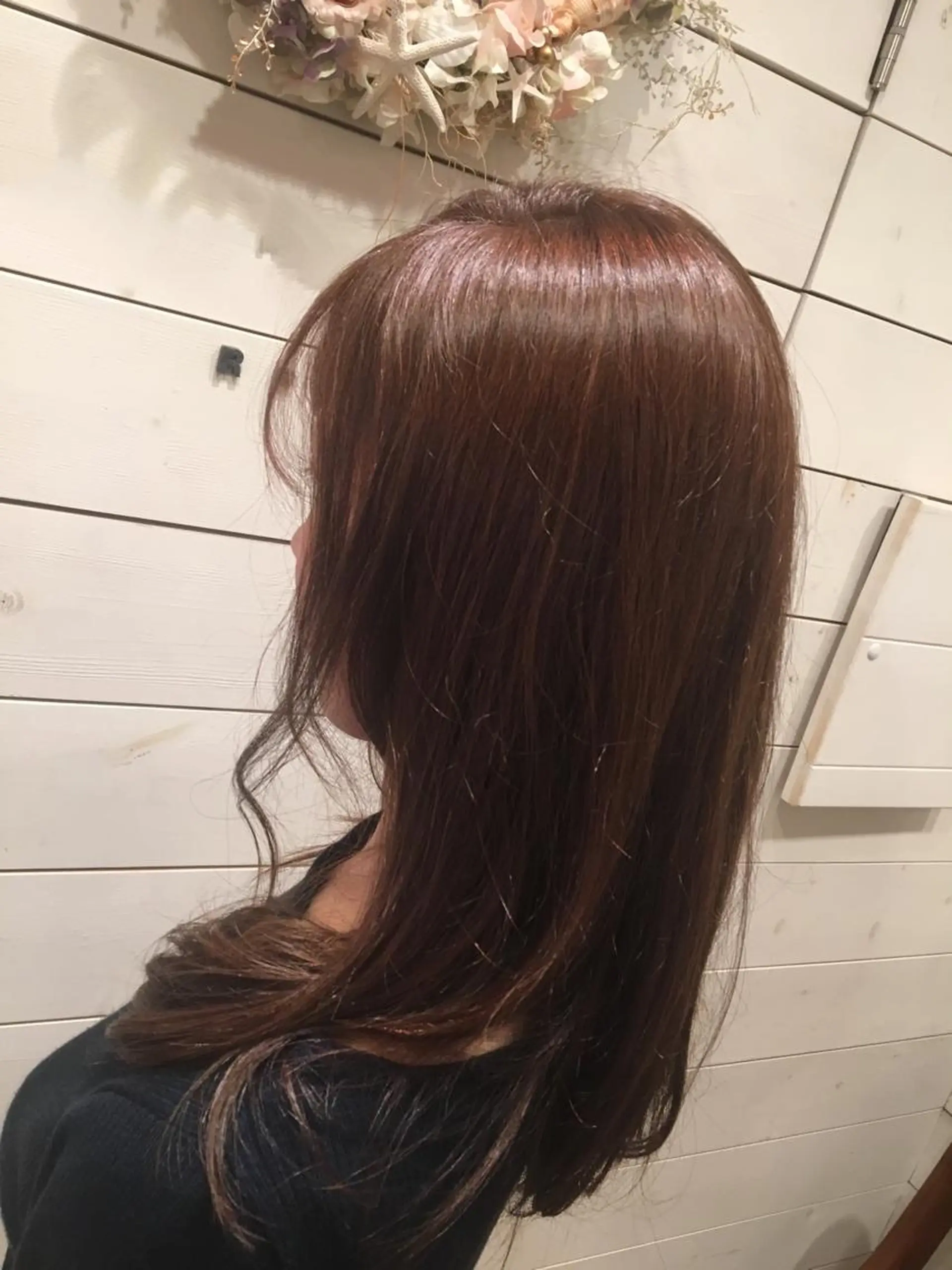 カラー eyesburg W/est所属・ショートボブ 村上のヘアスタイル