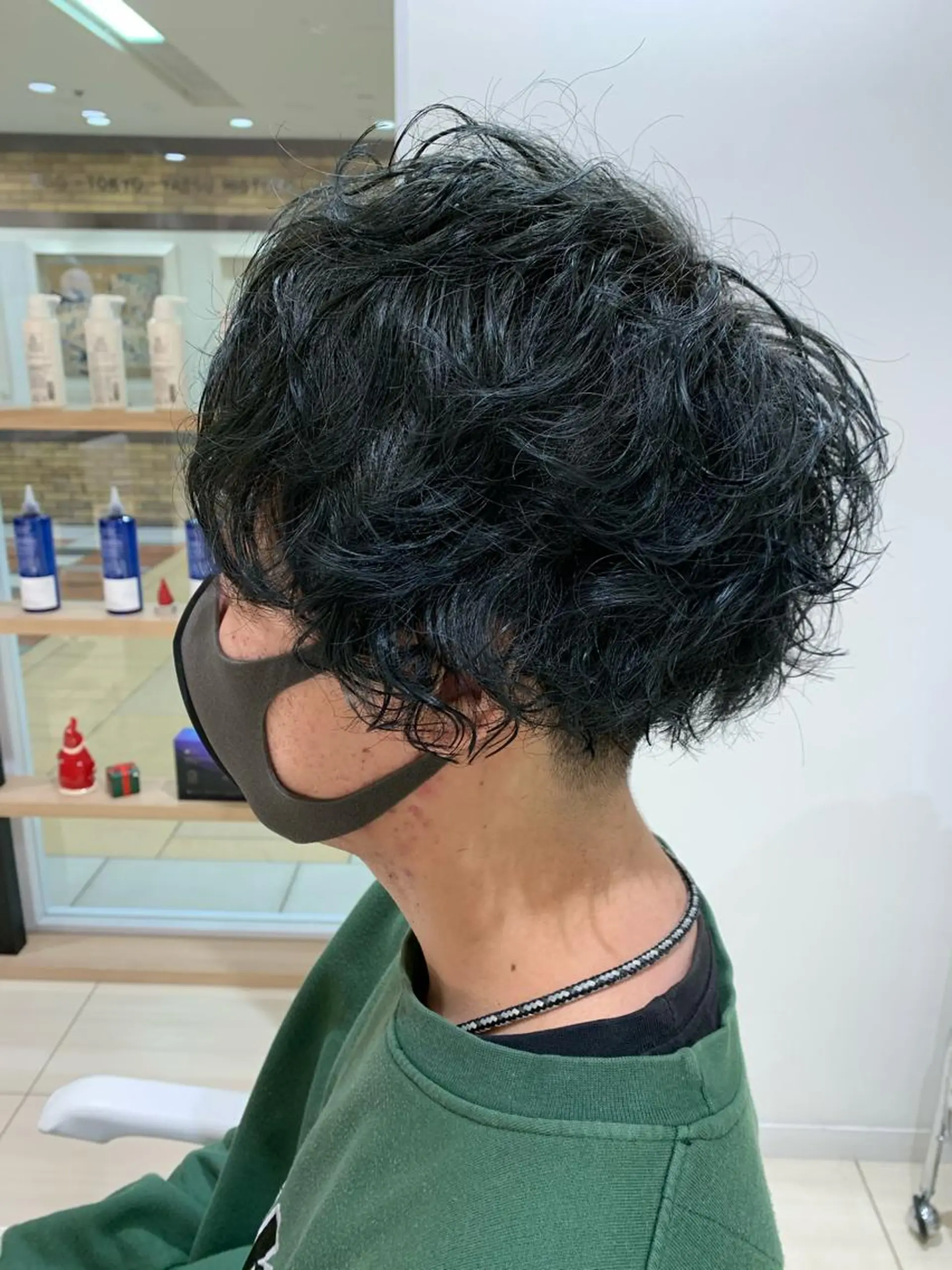 パーマ メンズ HALE 金杉悠作のヘアスタイル