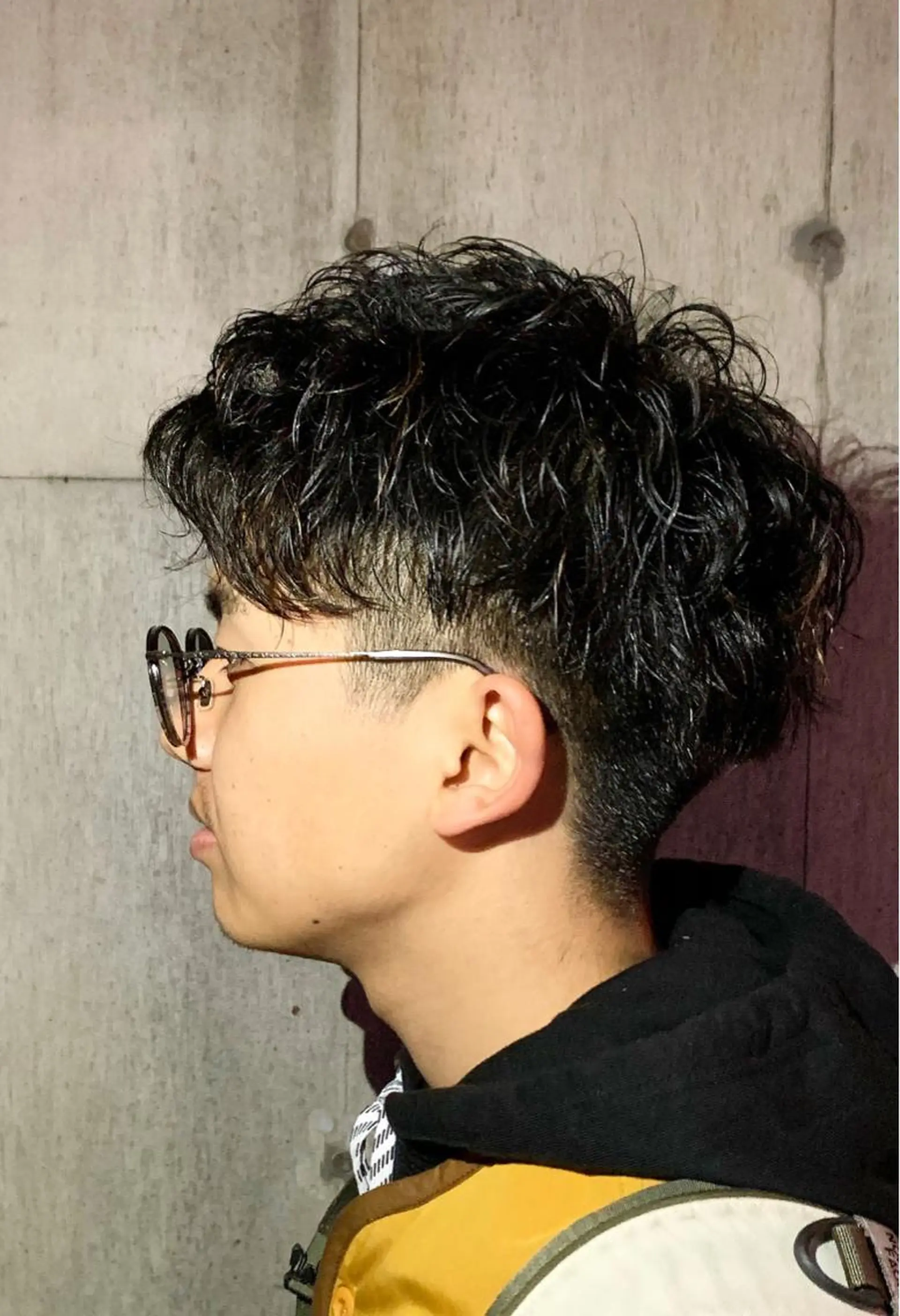 ショート パーマ メンズ カット パーマ 店舗移動します ご連絡くださいESAのヘアスタイル