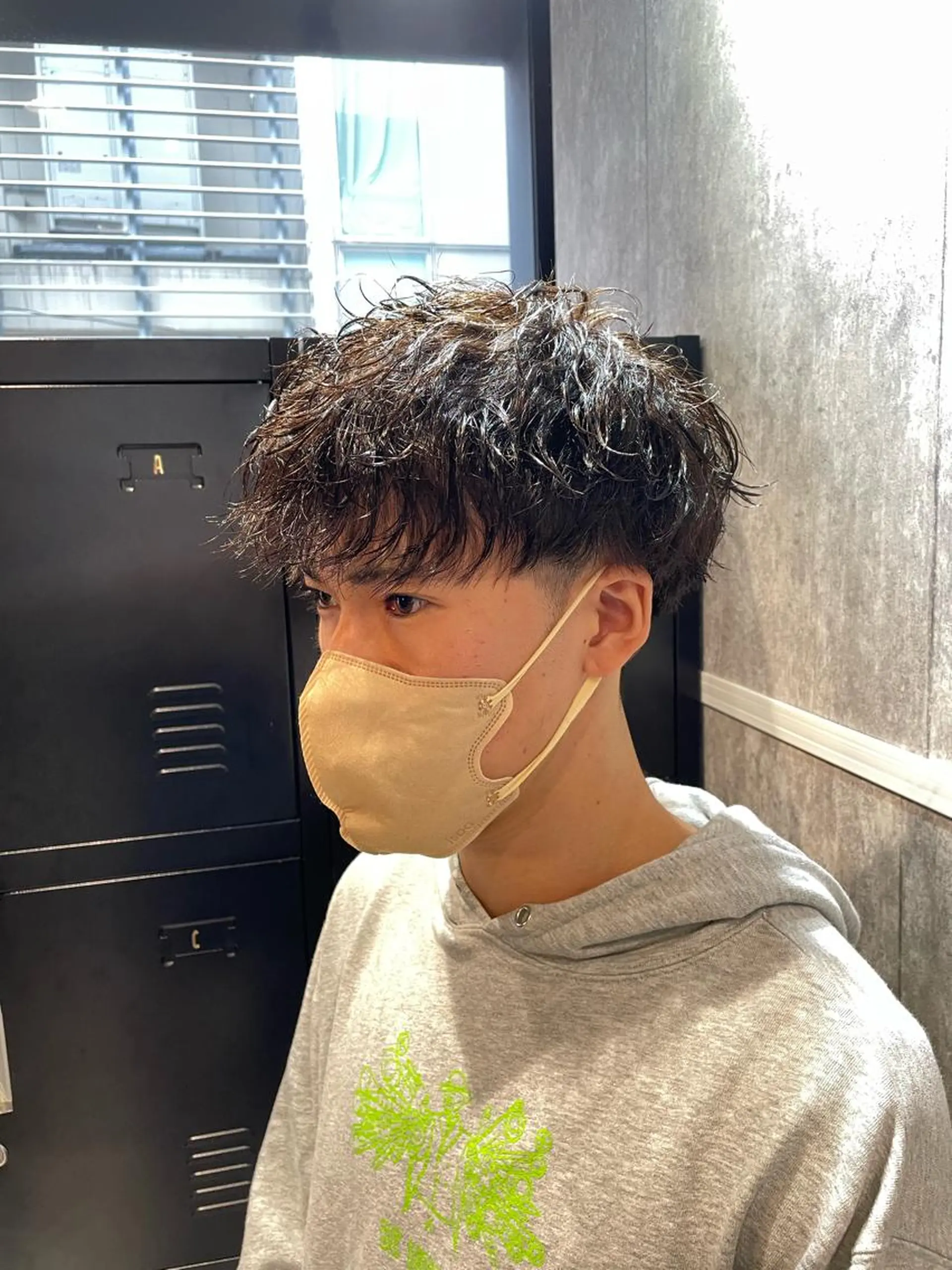 ショート カラー パーマ メンズ マッシュ メンズパーマ スパイラルパーマ 🔥メンズ超特化🔥 青木海斗のヘアスタイル