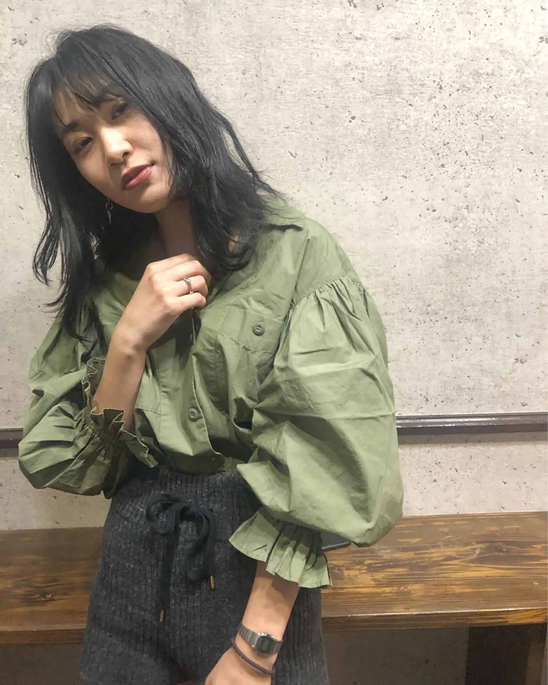 ロング カラー レイヤーカット カット ヘアカラー 江原 彩華のヘアスタイル