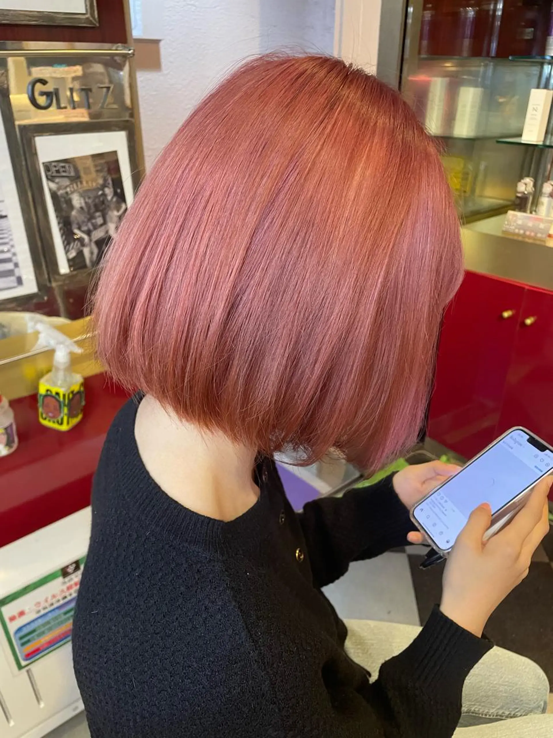 ショート カラー ブリーチ ケアブリーチ ピンクカラー 👑派手髪/カット 👑ANRYのヘアスタイル