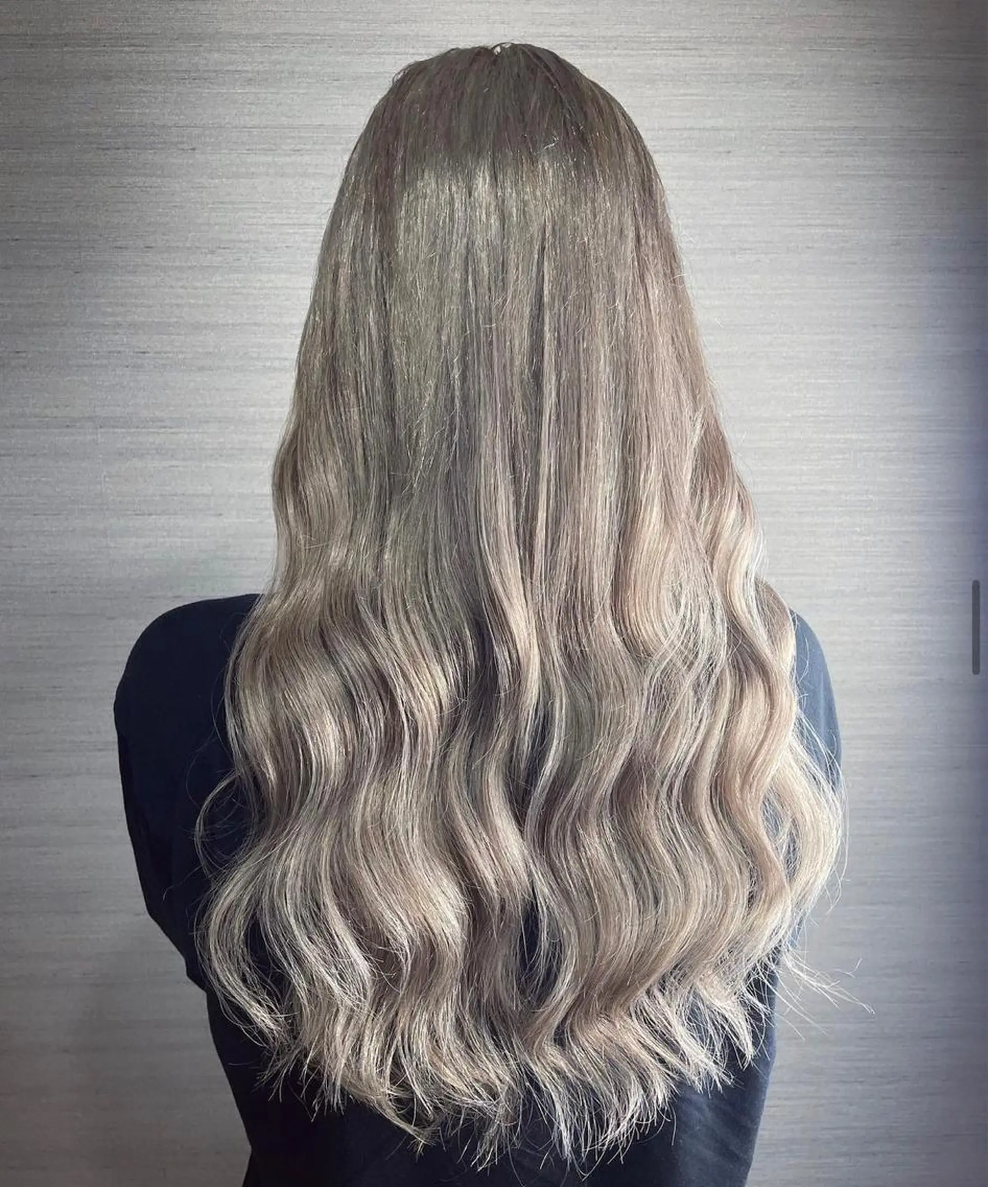 韓国ヘア×ハイトーン AYA💫のヘアスタイル