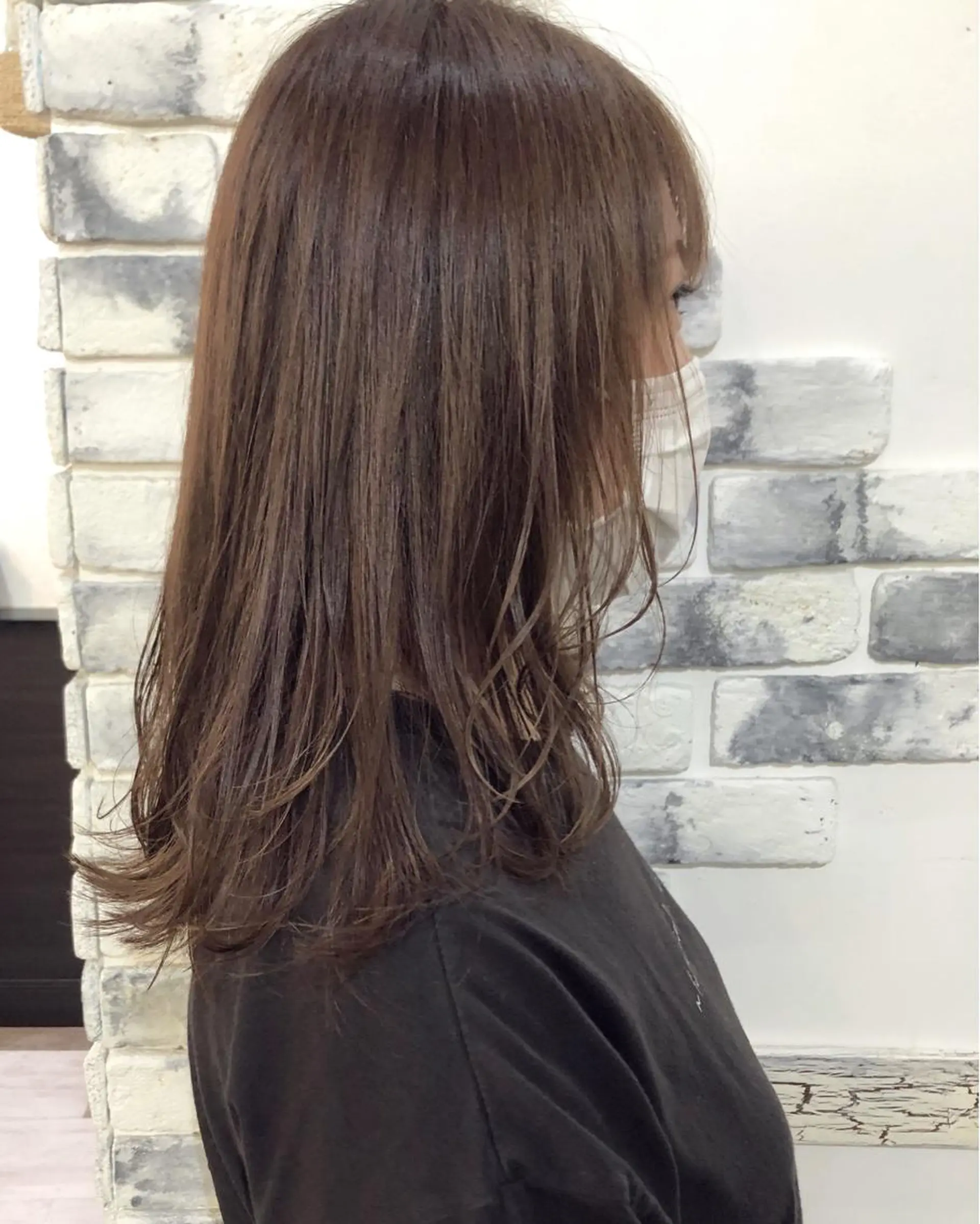 ミディアム カラー 顔まわりレイヤー 顔周りカット レイヤーカット カット ヘアカラー トリートメント 後藤 陽花子のヘアスタイル