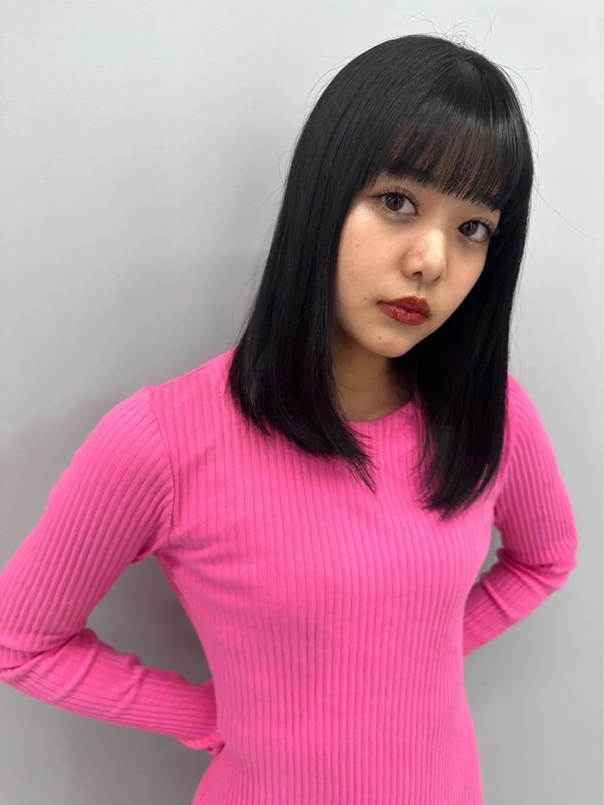 セミロング カラー カット トリートメント 最高級髪質改善 🦄ブリーチYUGOのヘアスタイル
