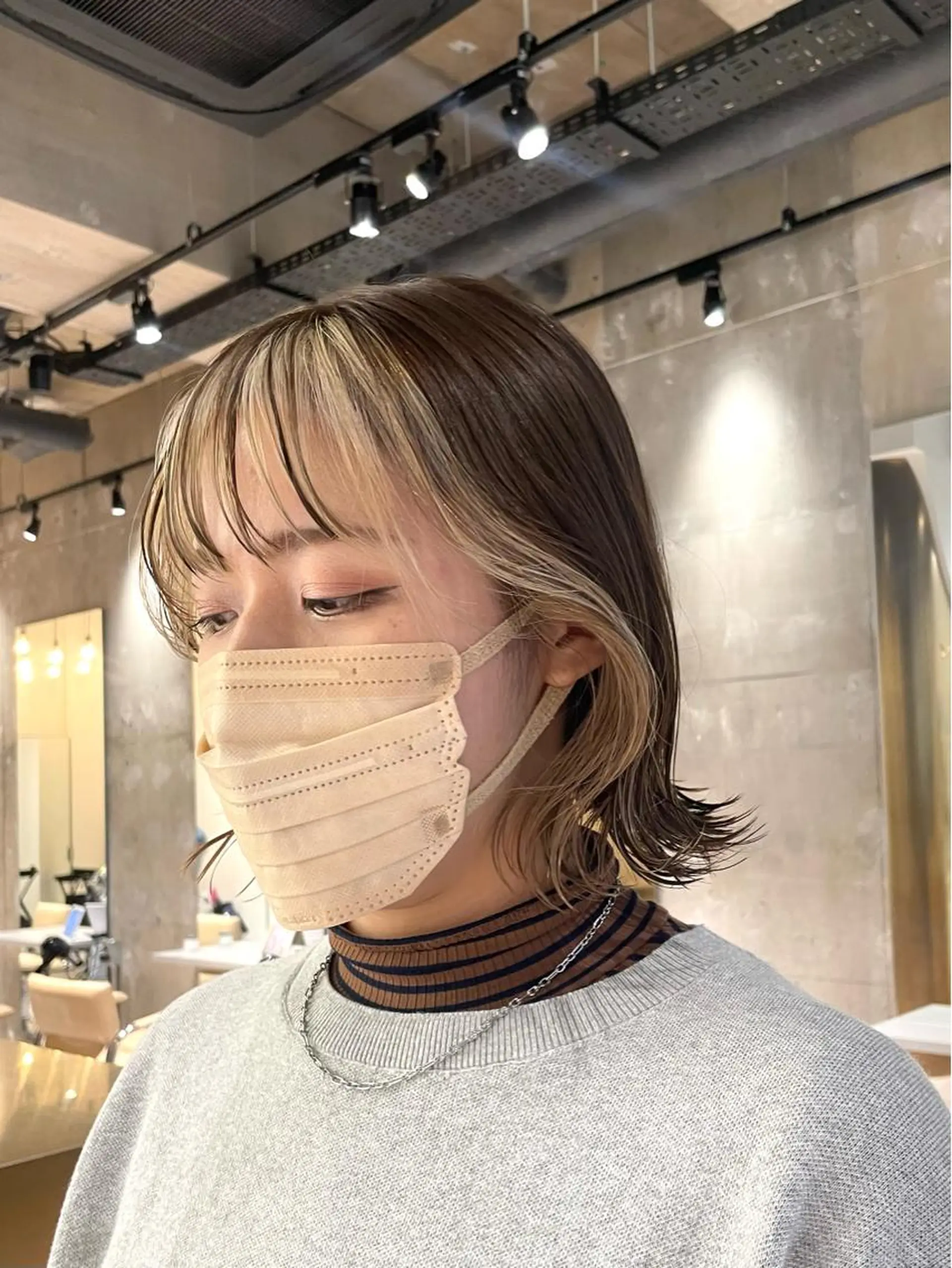 ミディアム カラー カット ヘアカラー トリートメント 美髪矯正/ハイトーン 🪸🩰ヒナコのヘアスタイル