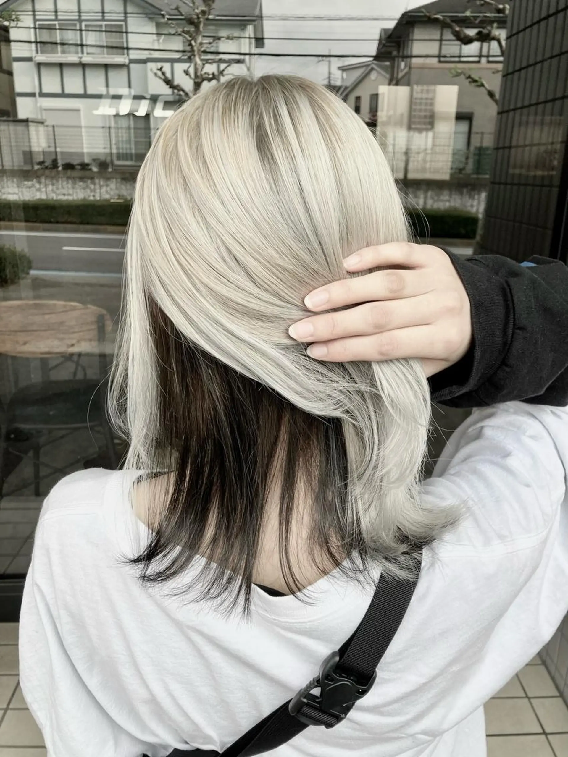 セミロング タカツド ユウキのヘアスタイル