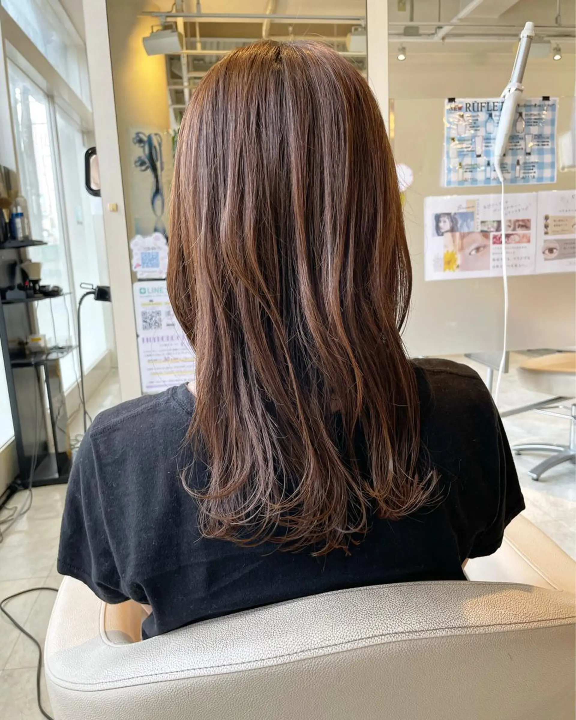 セミロング カット ヘアカラー 本田 卓也のヘアスタイル