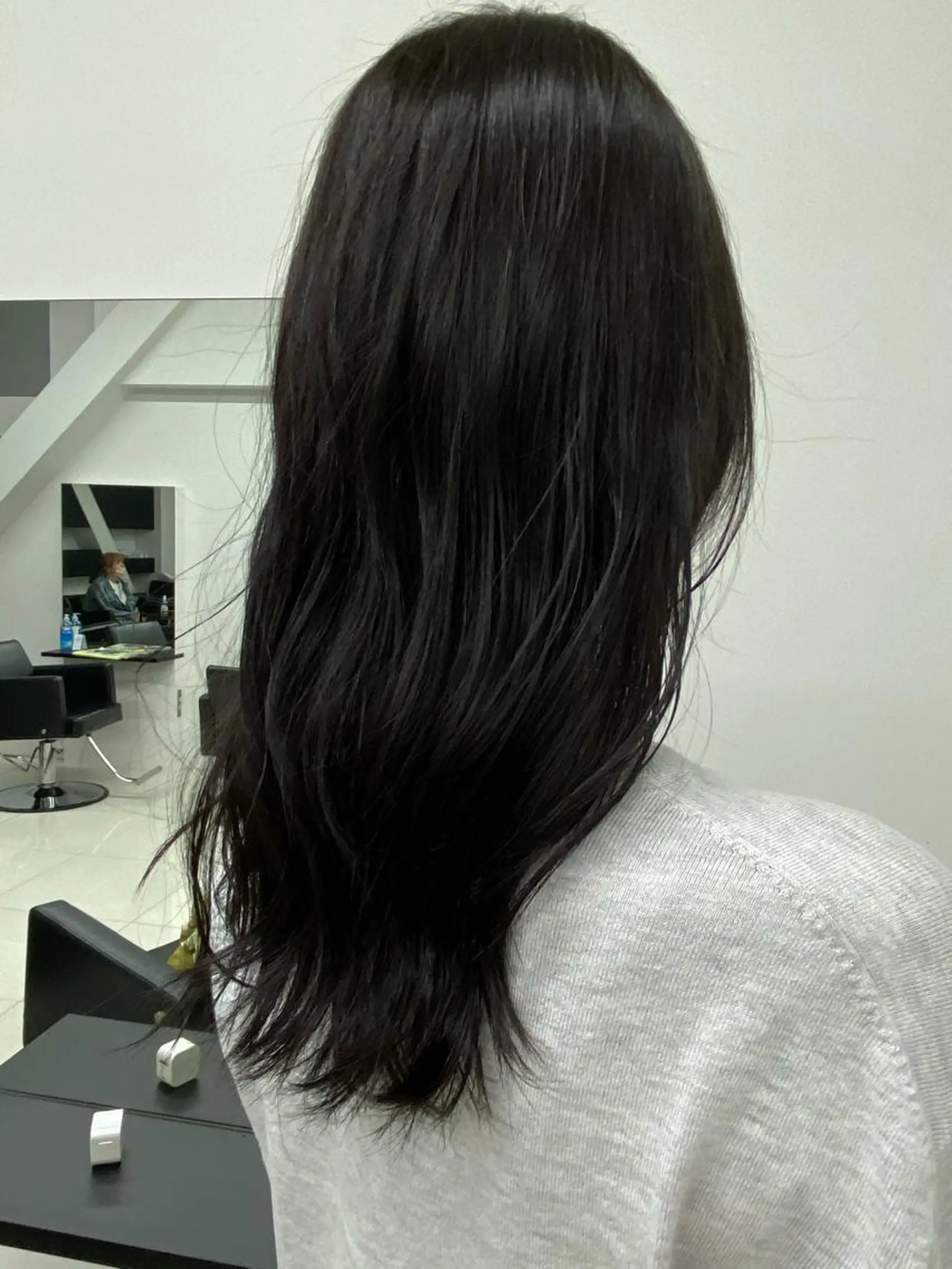 ロング カラー ハイレイヤー/顔周り /レイヤーカットのヘアスタイル