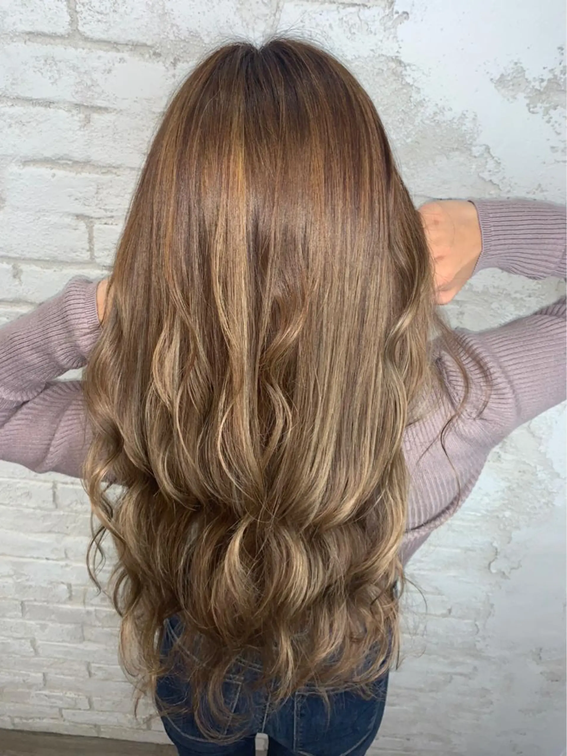 ロング ハイライト ロング boutique misakiのヘアスタイル