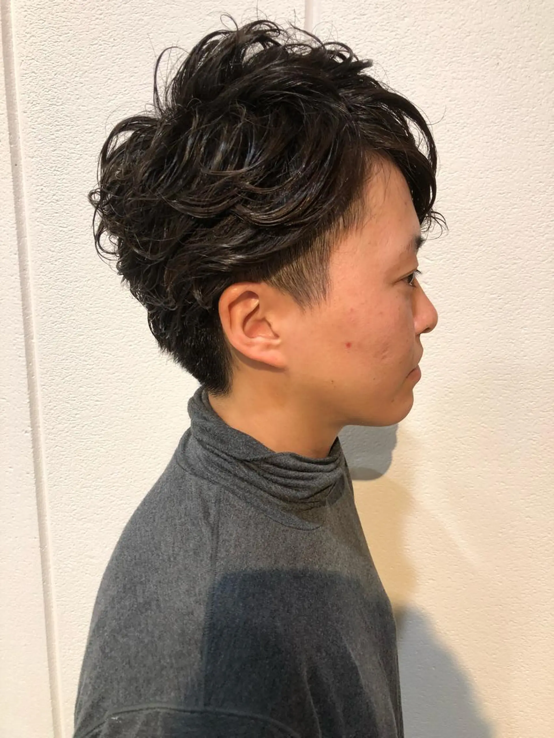 ショート パーマ メンズ カット パーマ トリートメント 店長　鍜治本 颯太のヘアスタイル