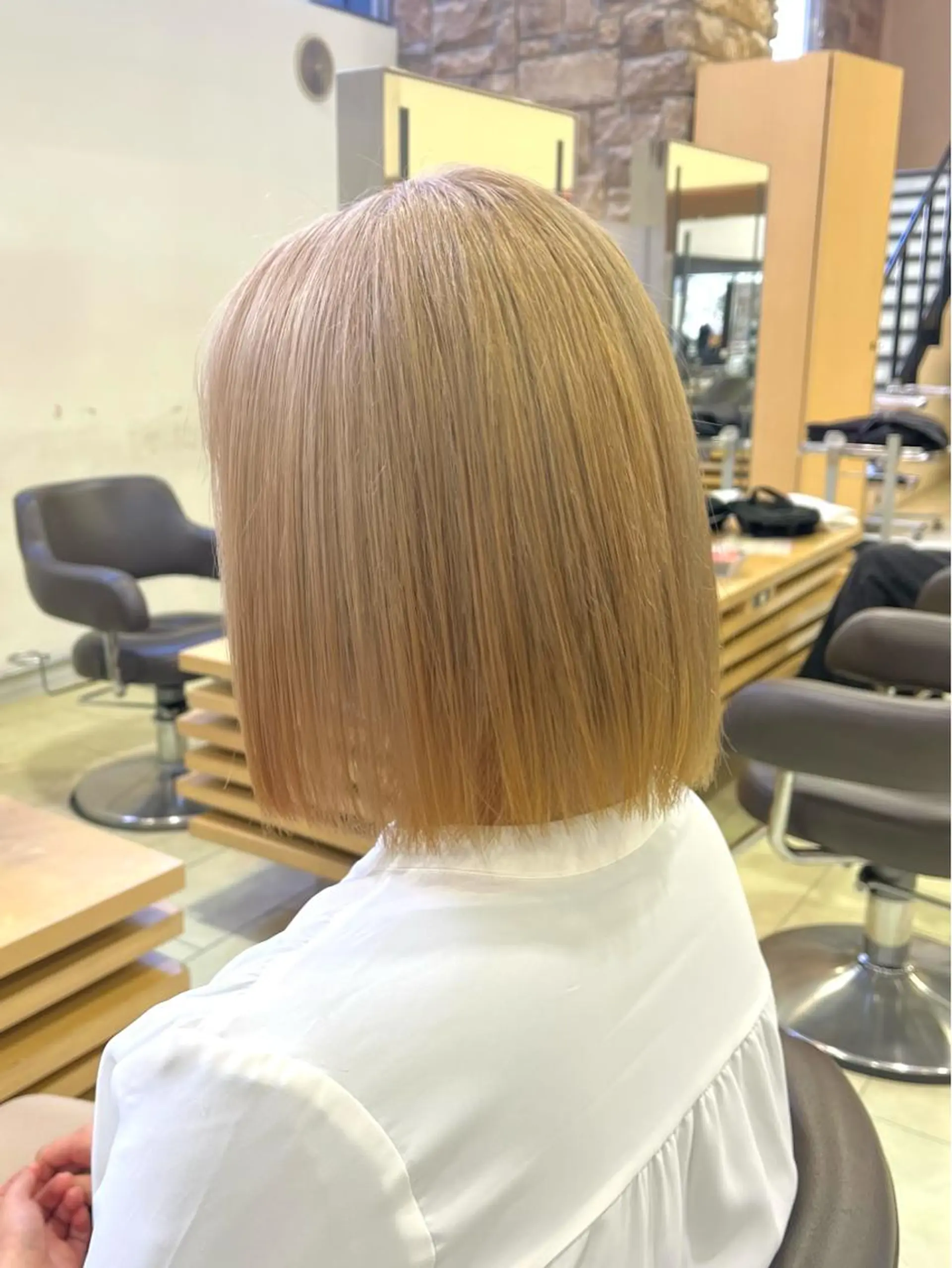 ショート カラー ヘアカラー トリートメント 海外girl🤎 透明感ベージュmaoのヘアスタイル