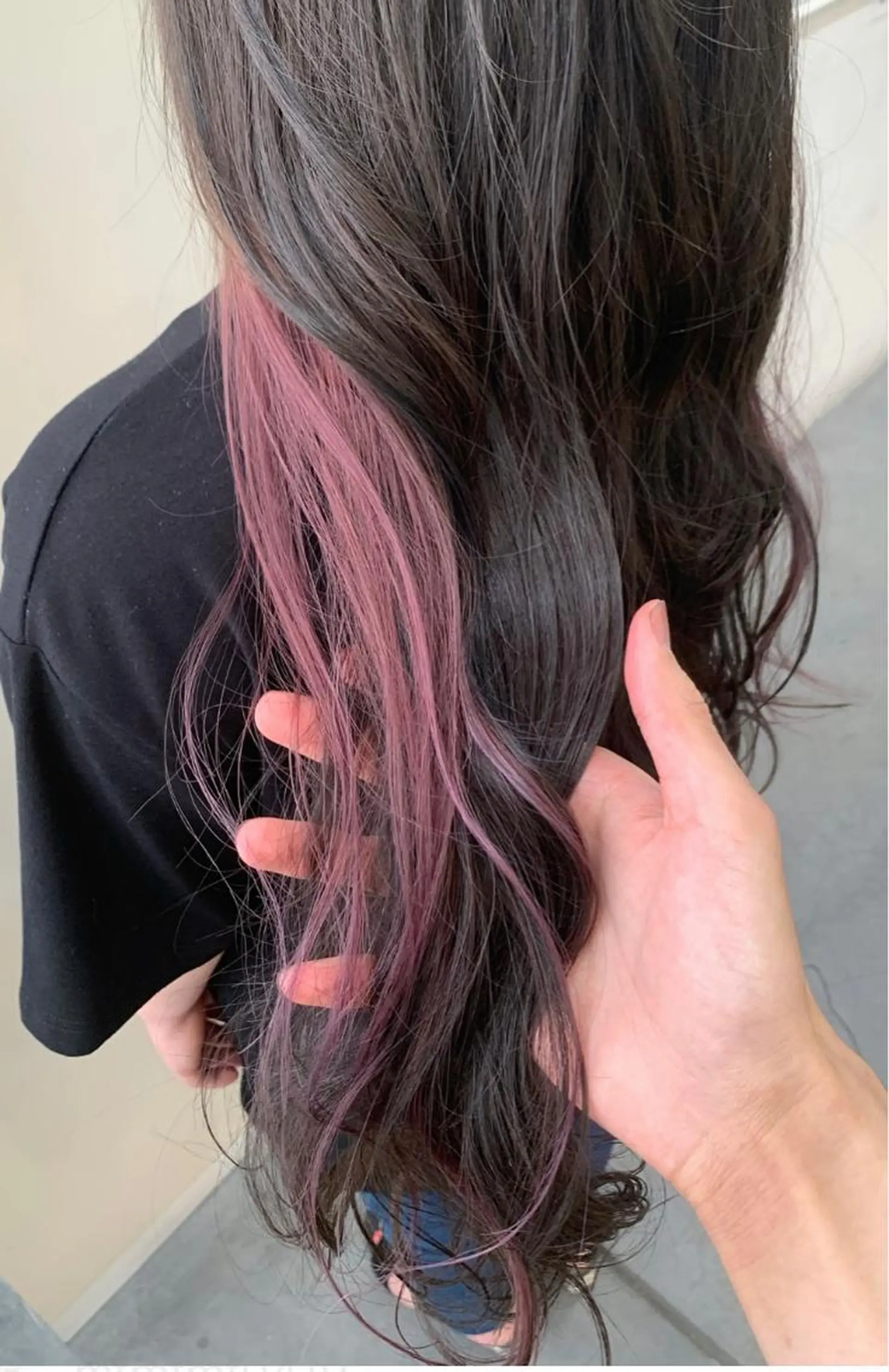 カラー エミュスト心斎橋所属・🎨カラー&髪質改善 職人　松葉優希のヘアスタイル