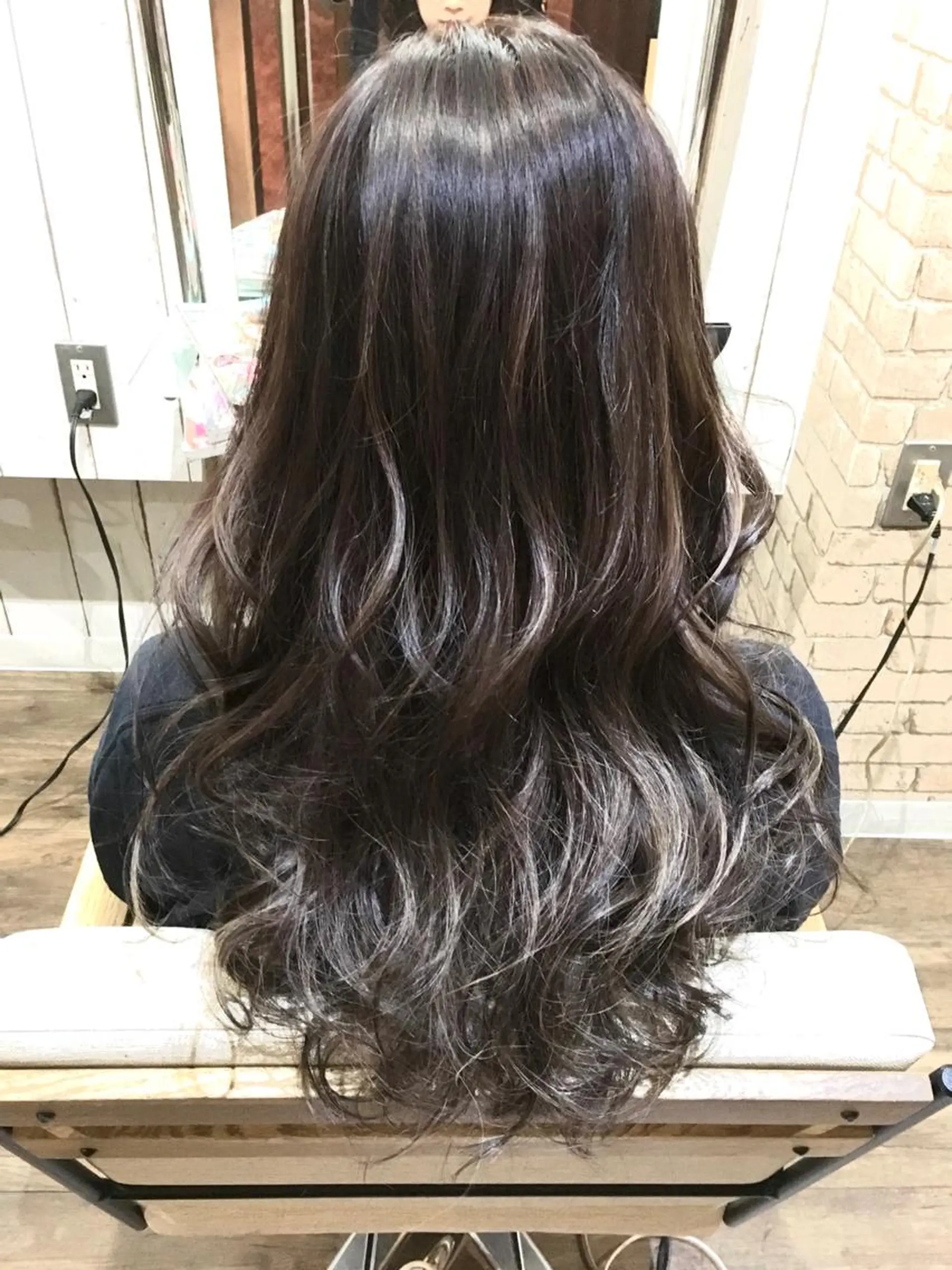 ロング カラー ヘアアレンジ MiU所属・韓国×髪質改善×美髪 縮毛矯正×レイヤーのヘアスタイル