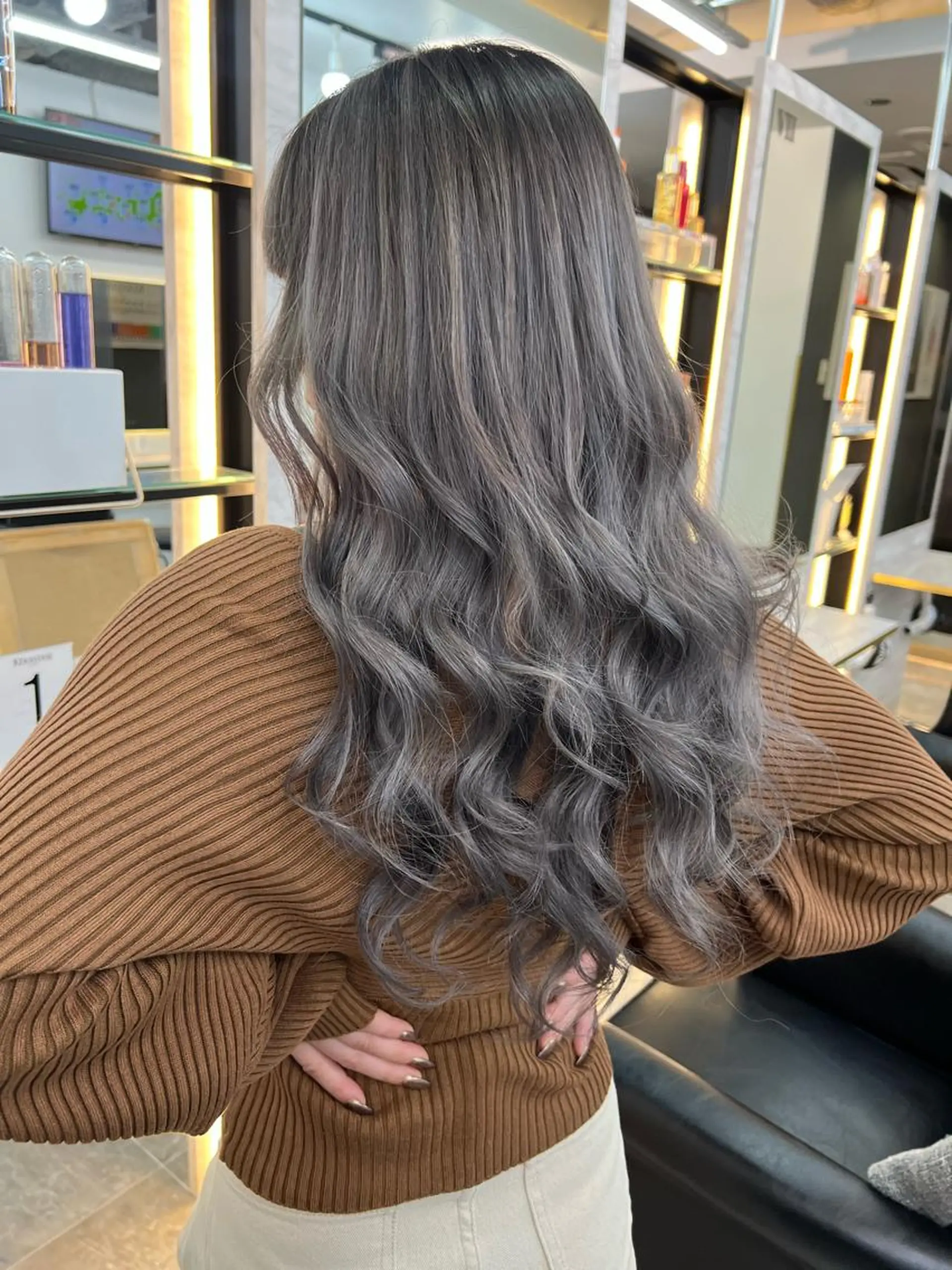 ロング ヘアカラー サロウィン千葉所属・サロウィン千葉店 Toshikiのヘアスタイル