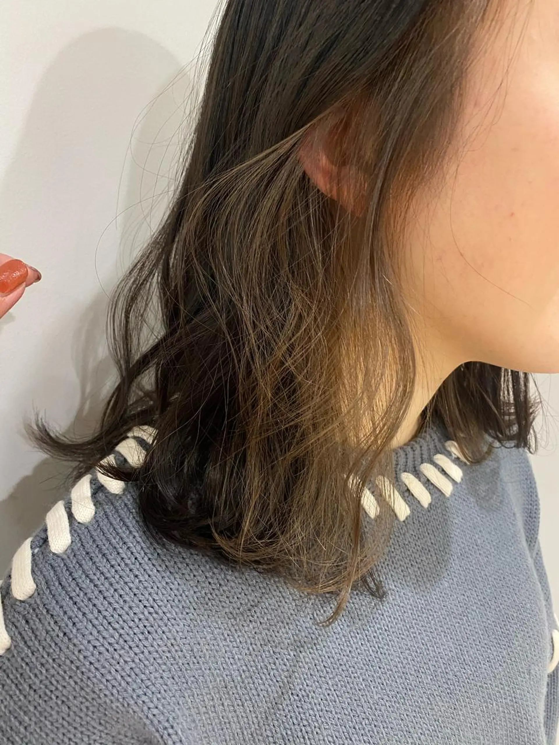 ミディアム カラー ベージュカラー インナーカラー ミルクティーベージュ カット ヘアカラー トリートメント scene.池袋所属・scene. haraのヘアスタイル