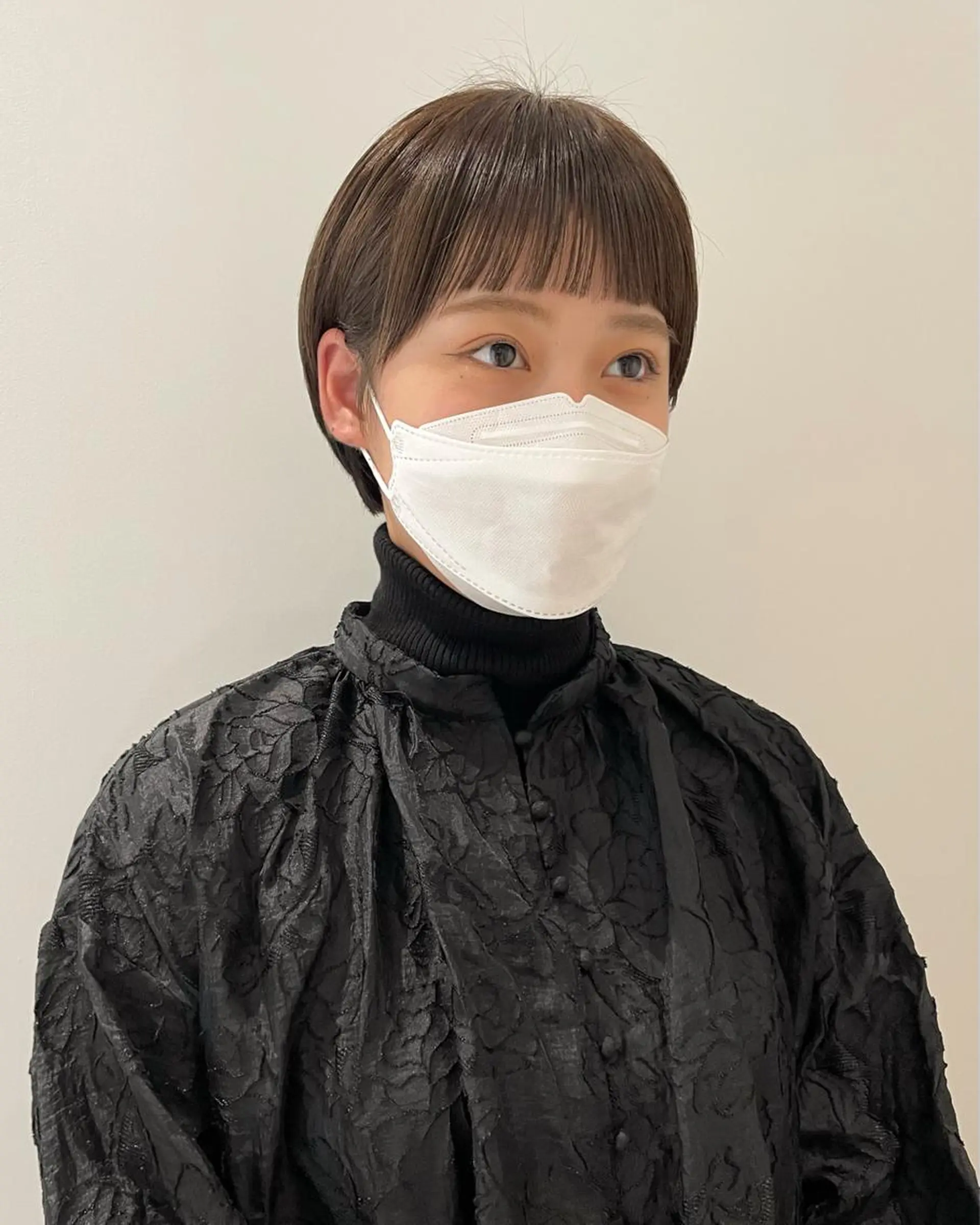 ショート カラー ベージュカラー ブリーチ ブリーチなしカラー カット GO TODAY 新宿Aura店所属・ベージュ🤎透明感 カラー🤎anriのヘアスタイル