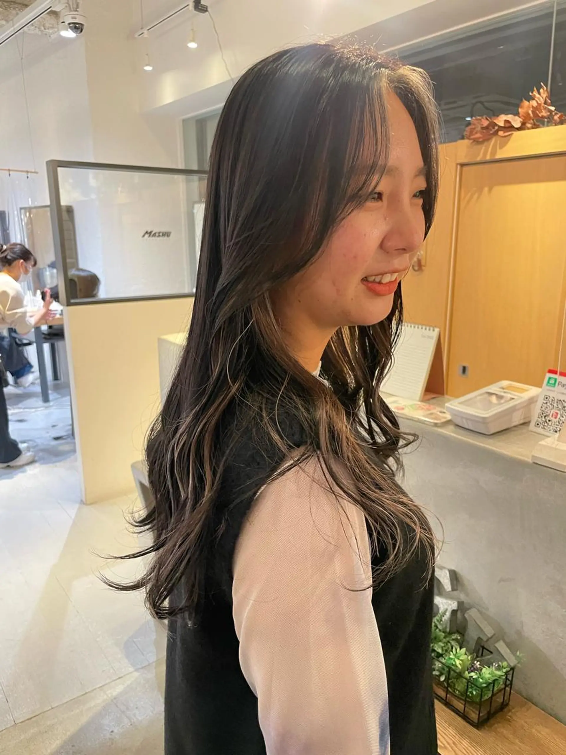 ロング カット ヘアカラー MASHU　浦部 芳果のヘアスタイル