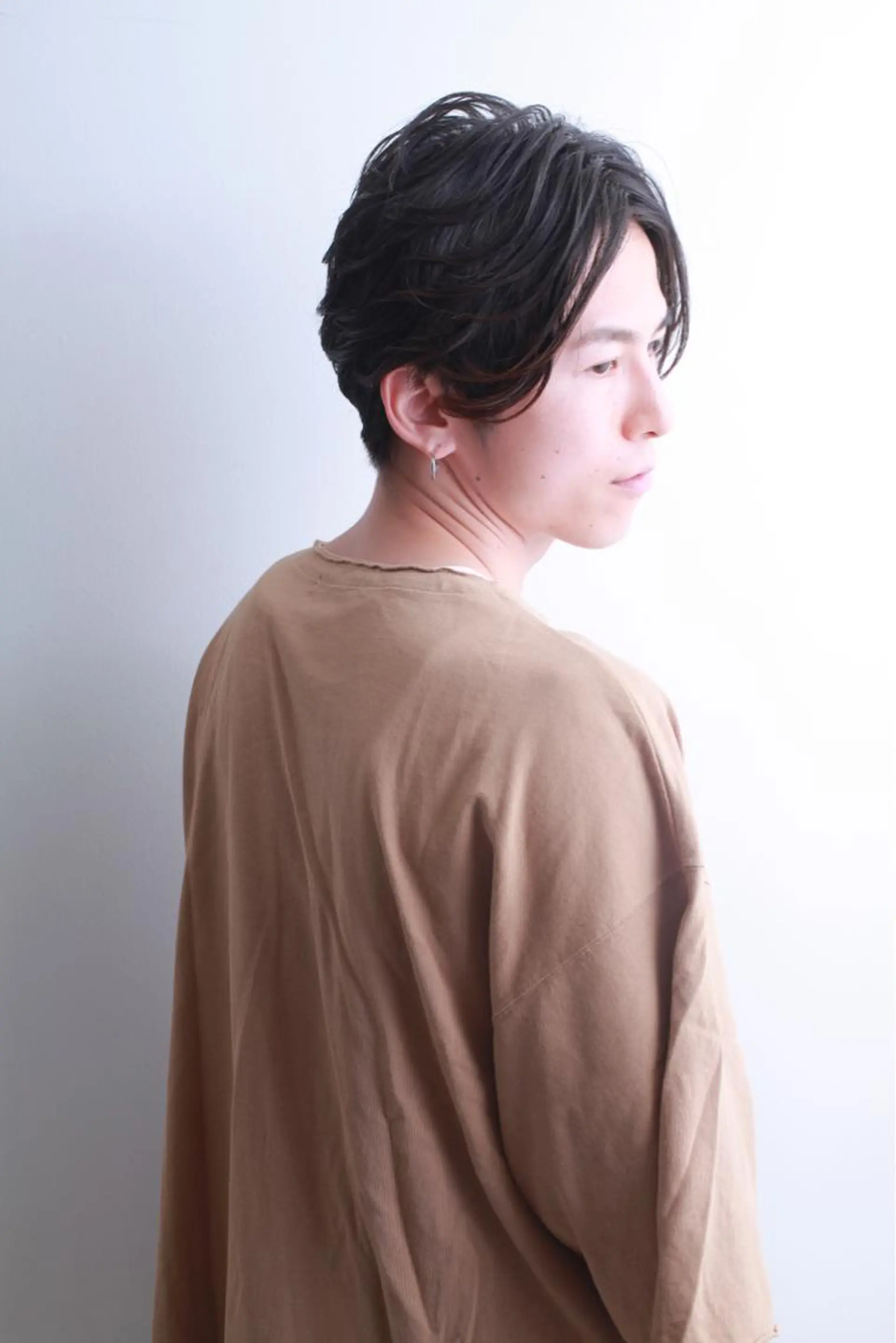 メンズ カット レイヤー／パーマ 西山賢志のヘアスタイル