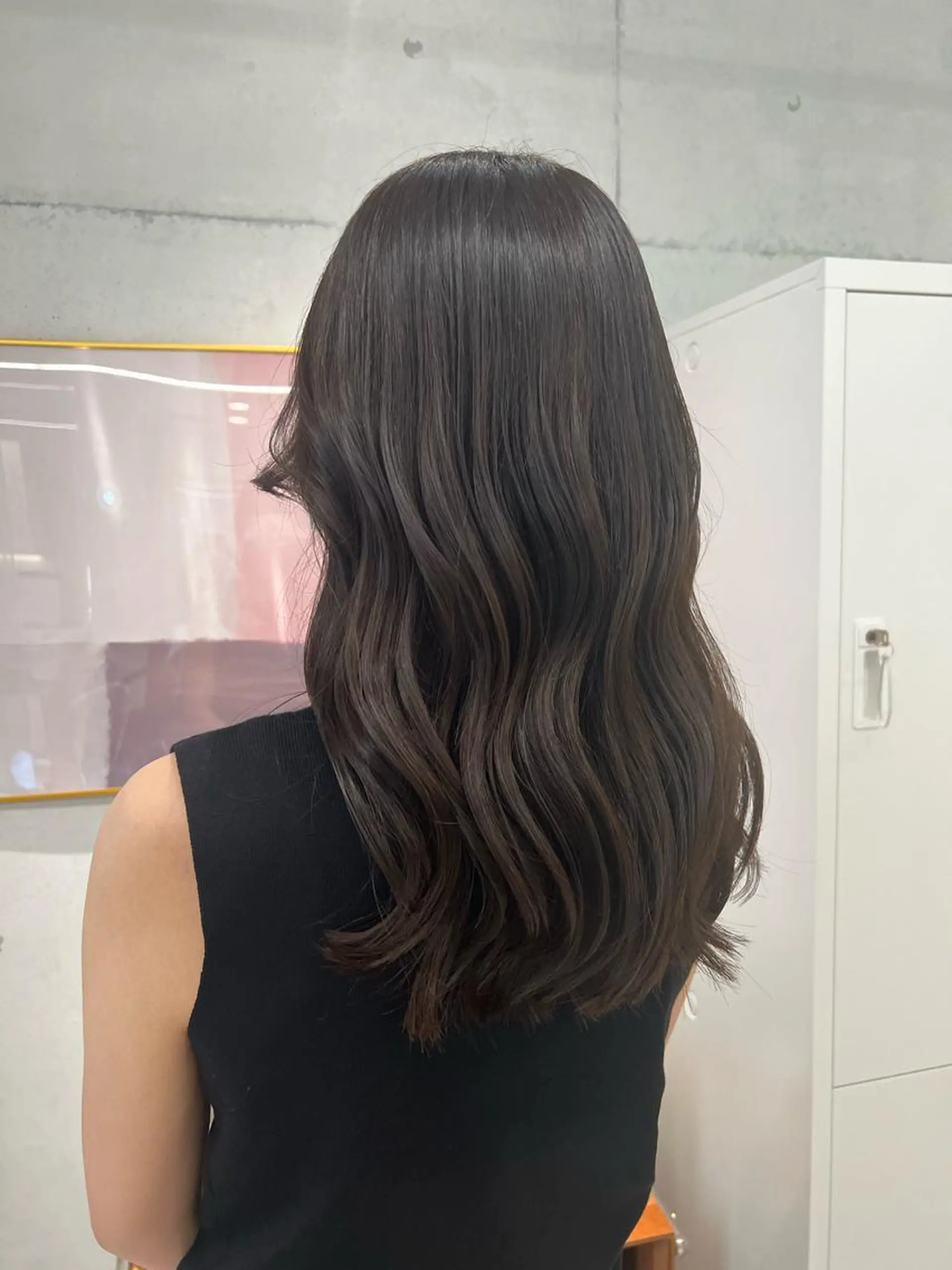 ロング カラー グレージュ ヘアカラー トリートメント 韓国ヘア☁️ mitsukiのヘアスタイル