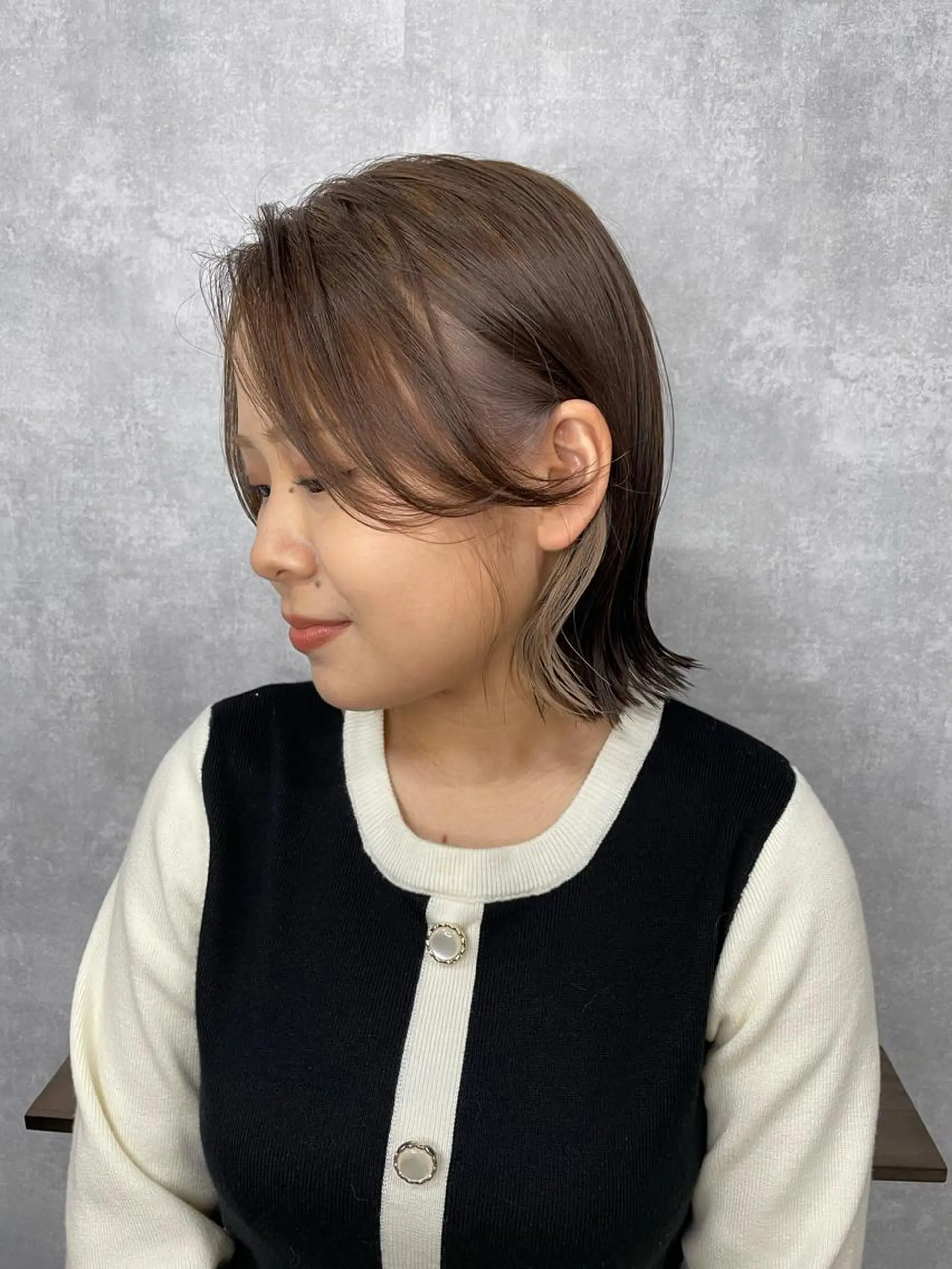 ショート 切りっぱなしボブ ショートボブ ハンサムショート 丸みショート アッシュ C’LD hair  produce /シールドヘア所属・モテ髪/ボブ/ショー ト/アダチフウトのヘアスタイル