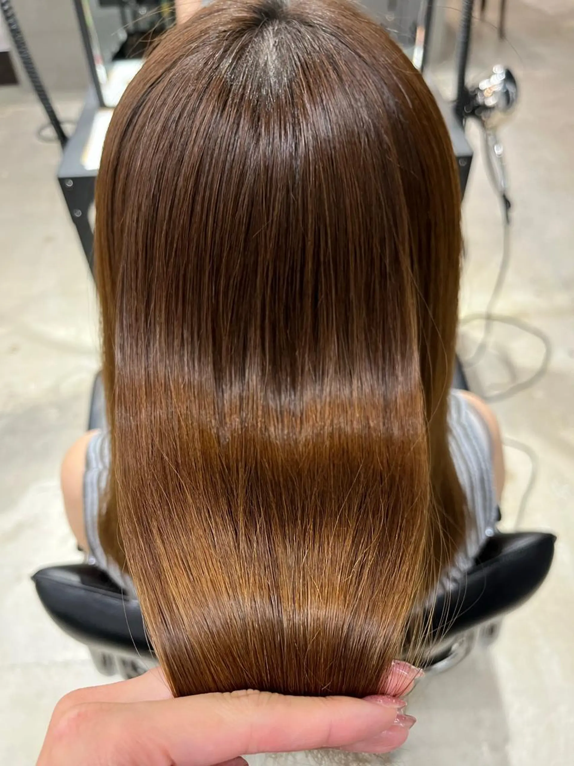 セミロング カット 縮毛矯正 トリートメント おかにわ みりのヘアスタイル