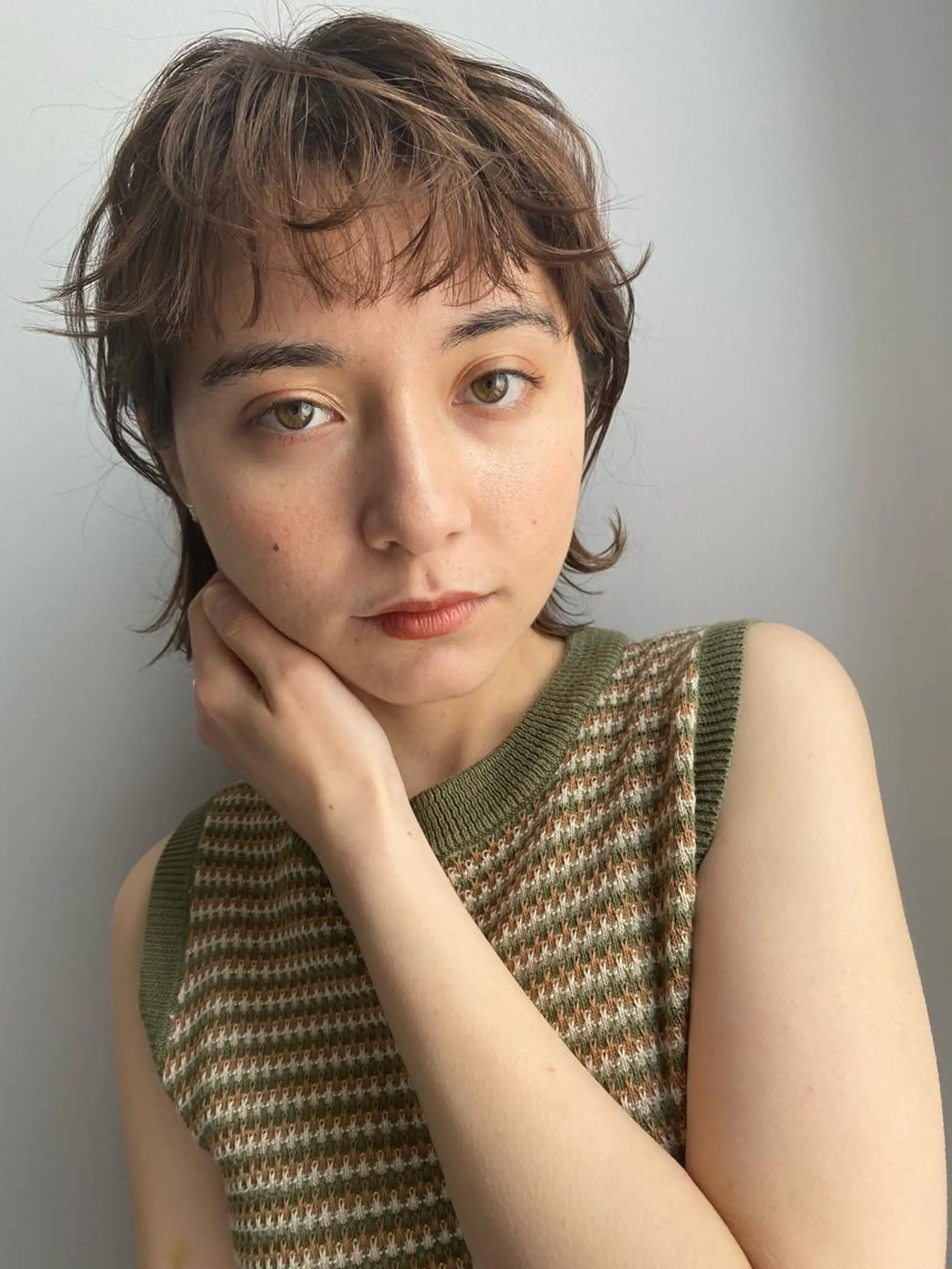 セミロング カラー カット ハイトーンヘア/ 島崎　タクミのヘアスタイル
