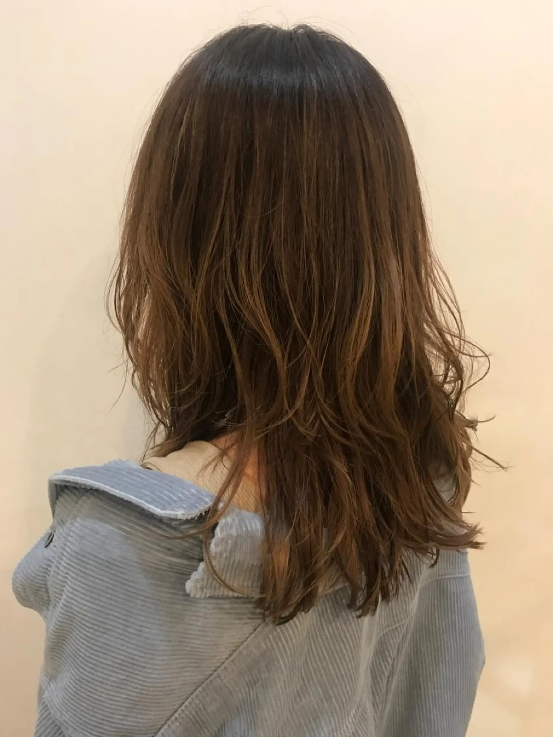 セミロング パーマ ニュアンスヘア☆樋口 希世☆のヘアスタイル